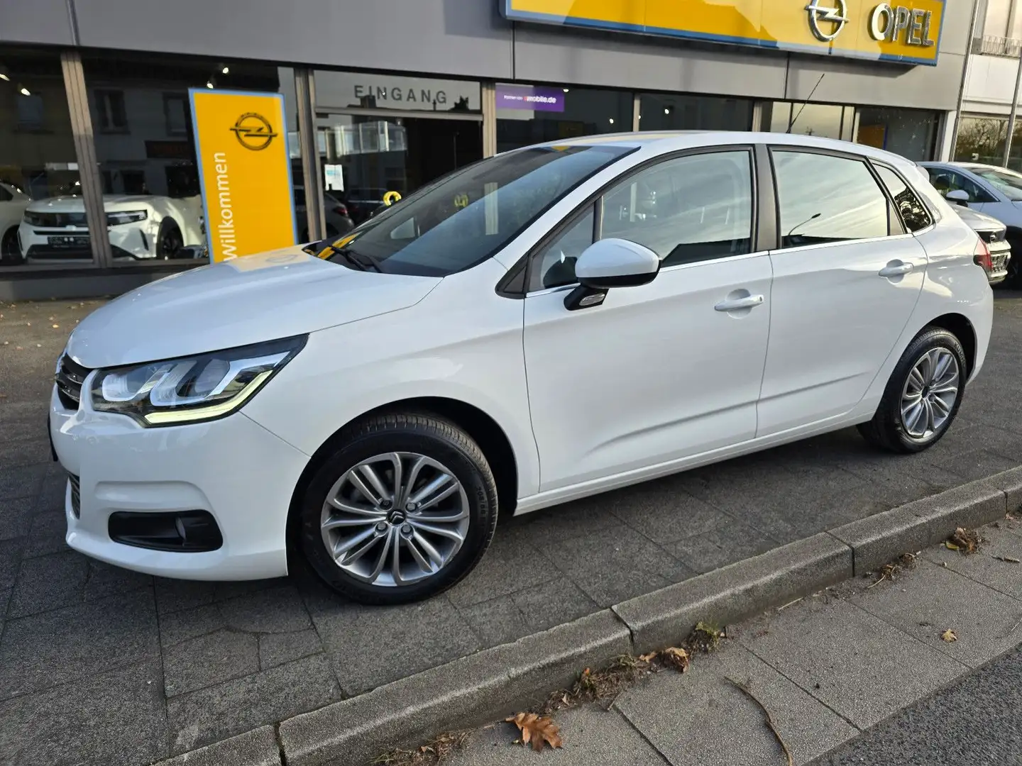 Citroen C4 Lim. Selection +GARANTIE+ - 1