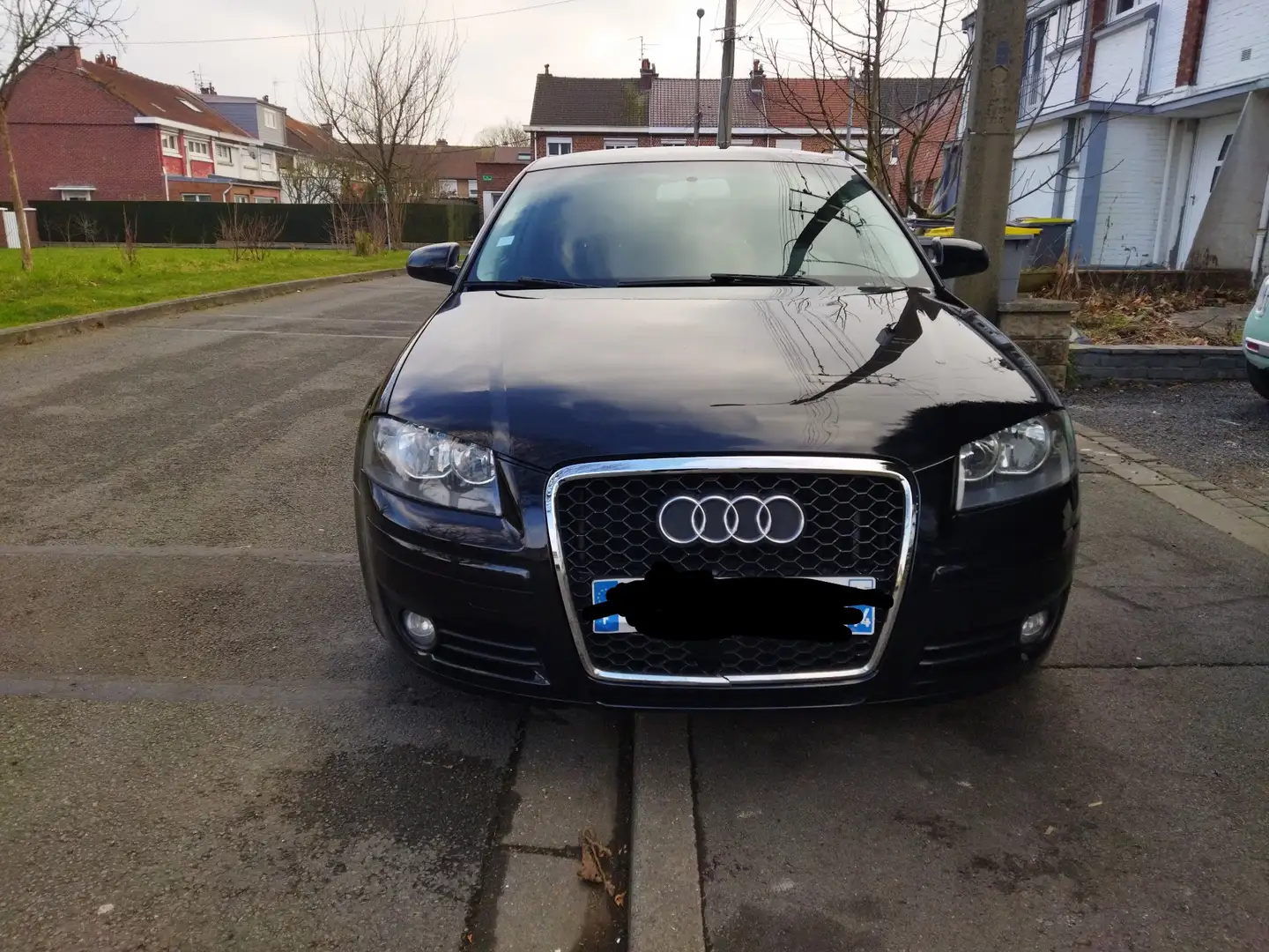 Audi A3 1.6i Ambiente - 2