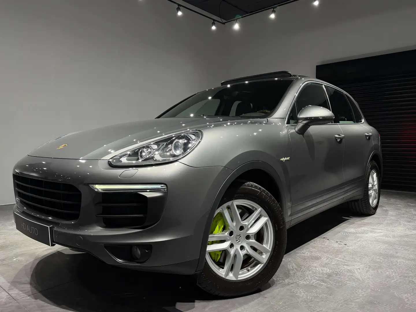 Porsche Cayenne 3.0i V6 S Tiptronic/SPORT CHRONO/TOIT PANO/1ER PRO Gris - 1