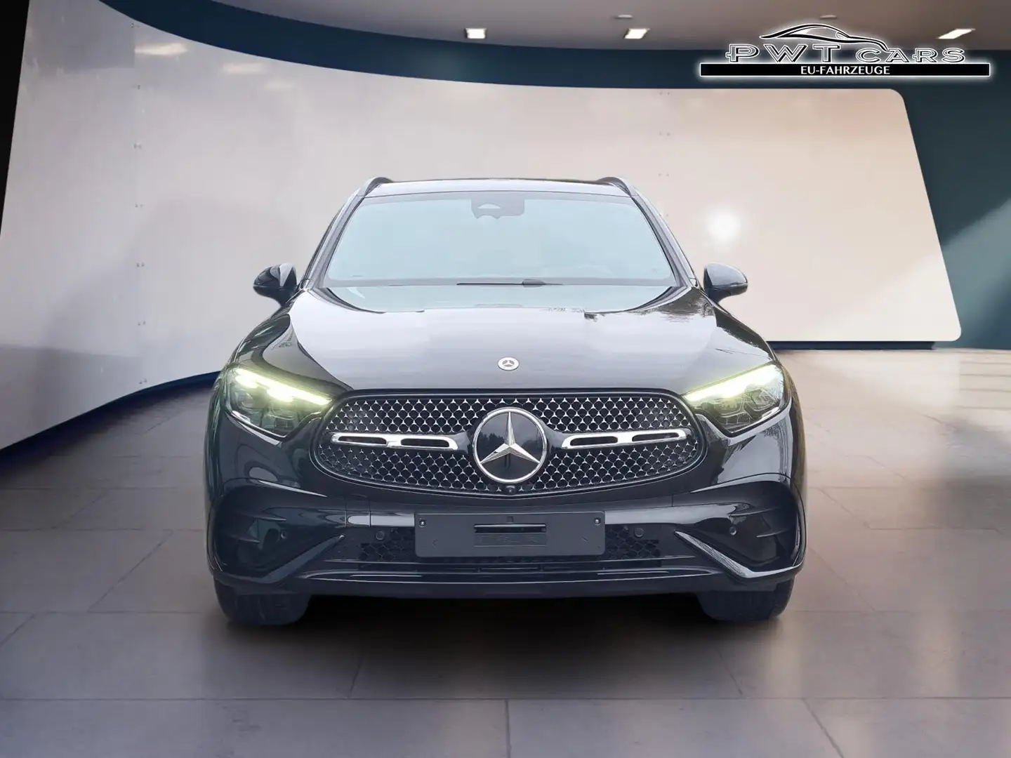 Mercedes-Benz GLC 200 4Matic (254.651) PremiumPlus AMG AHK SitzKlima ... Schwarz - 2