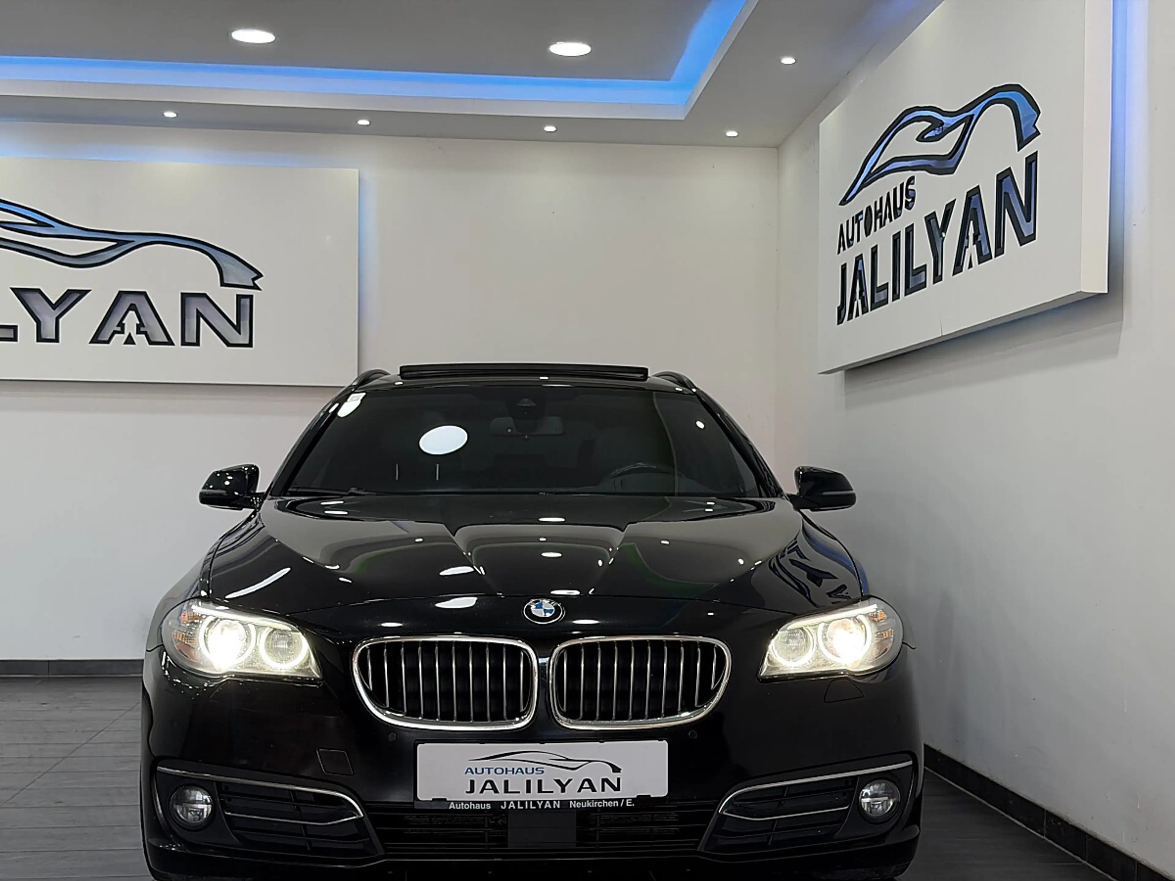 BMW 530 d Touring Aut.PANO,HEAD UP, LUFT, 20 ZOLL FELGEN — photo 7