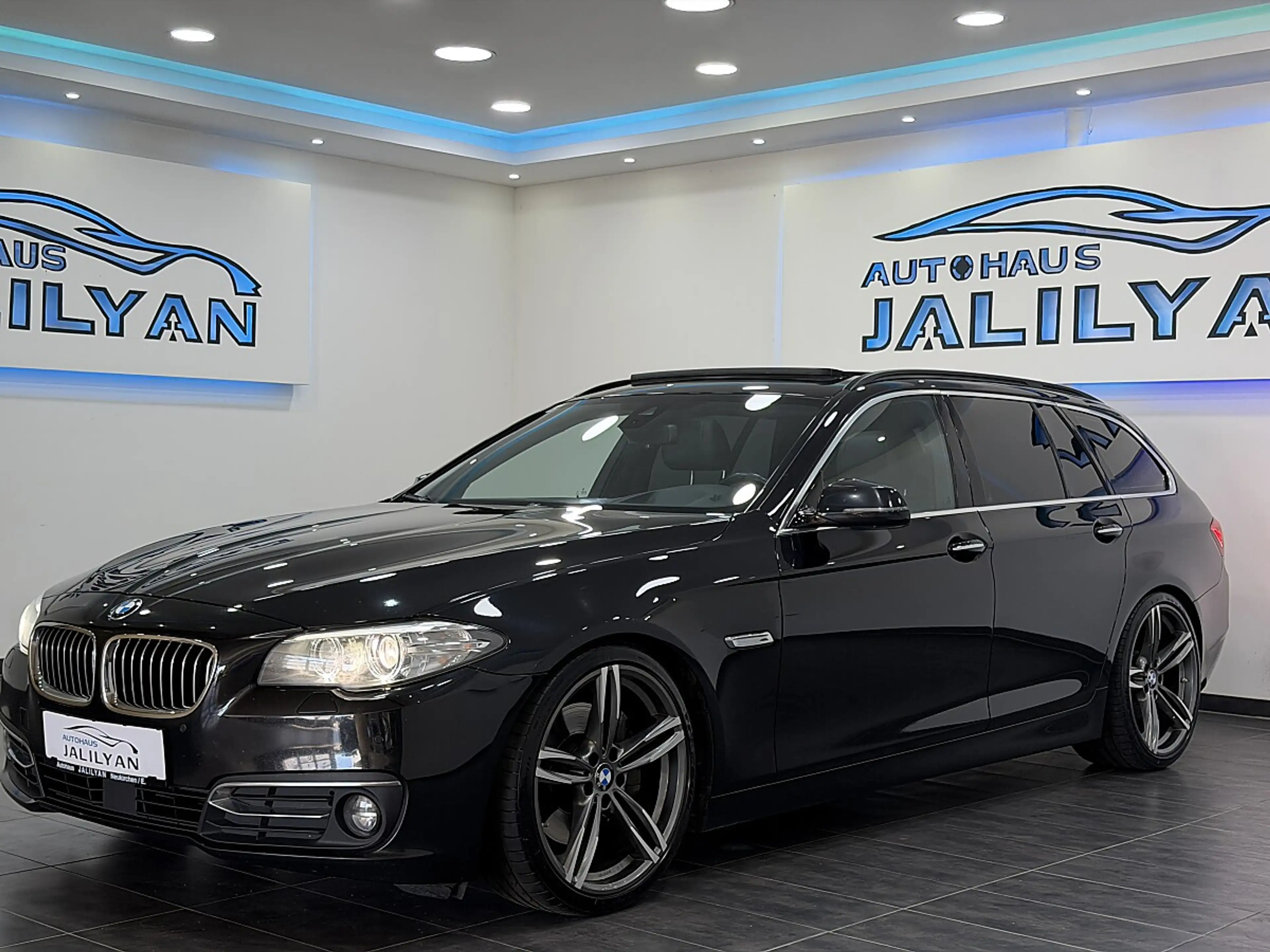 BMW 530 d Touring Aut.PANO,HEAD UP, LUFT, 20 ZOLL FELGEN — photo 2