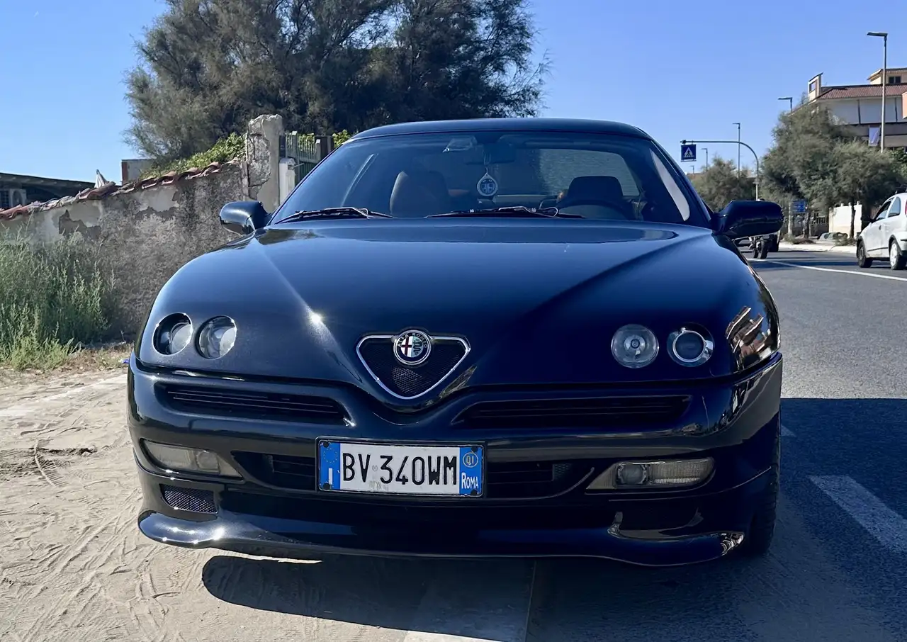 Alfa Romeo GTV 2.0 Twin Spark Limited Edition, foto 1