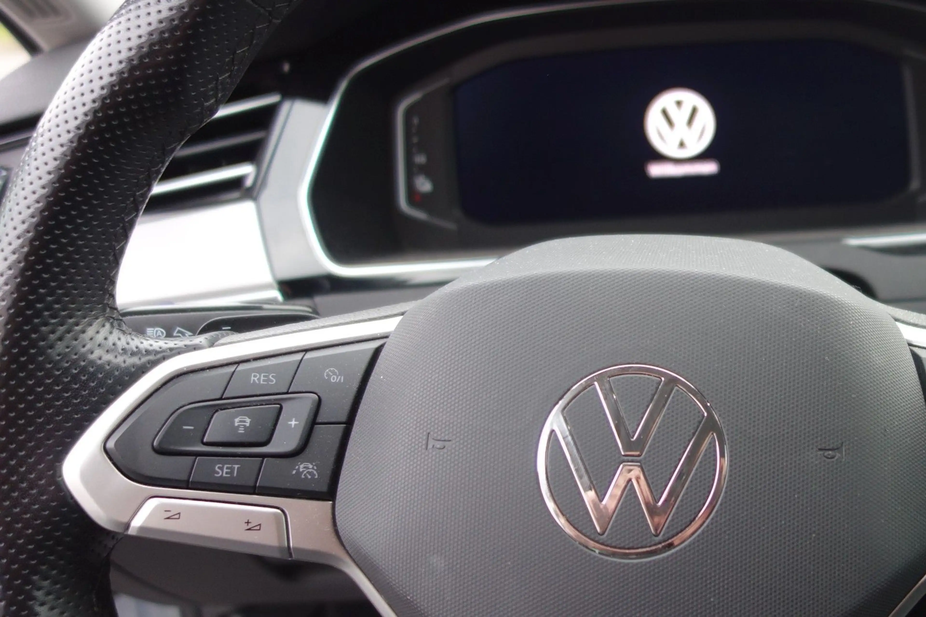 Volkswagen Passat Variant GTE LED AHK elektr.Heckklappe — photo 8
