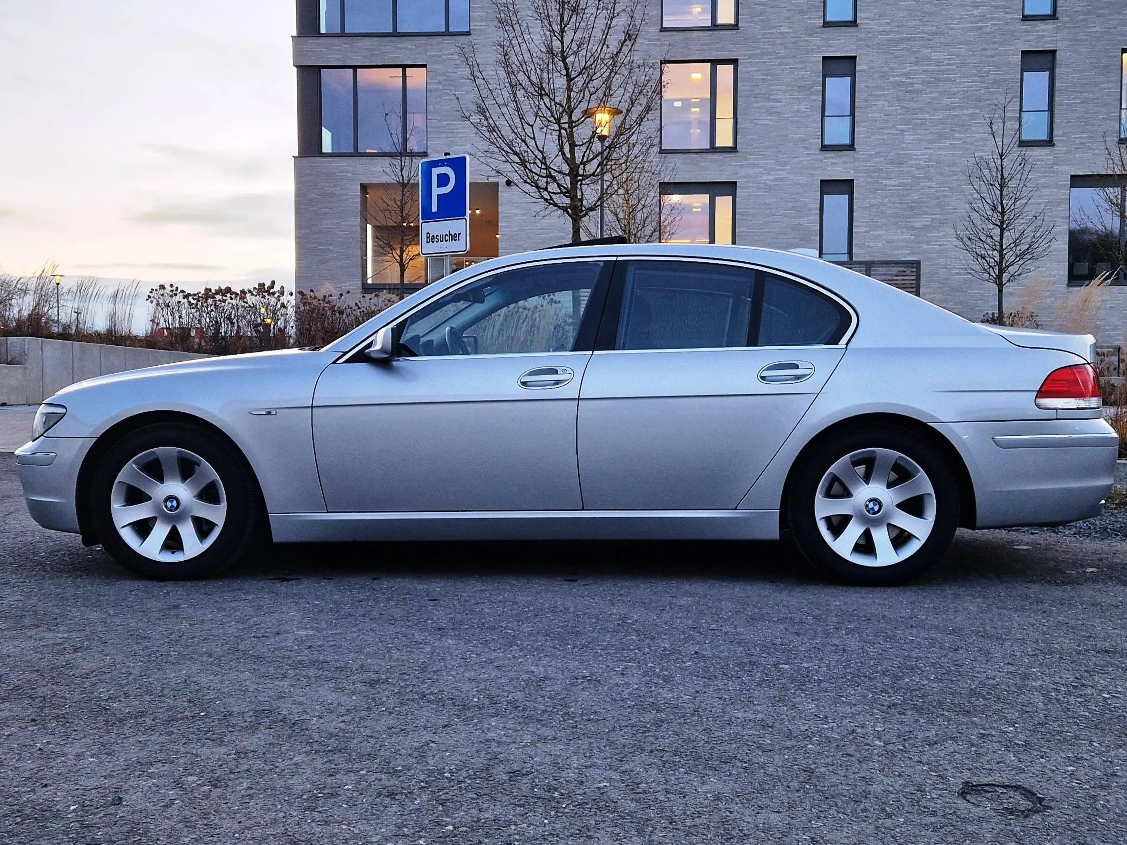 BMW 730 730d/2Hand/Scheckheft/Verkauf nur Gewerbe oder Exp — photo 8