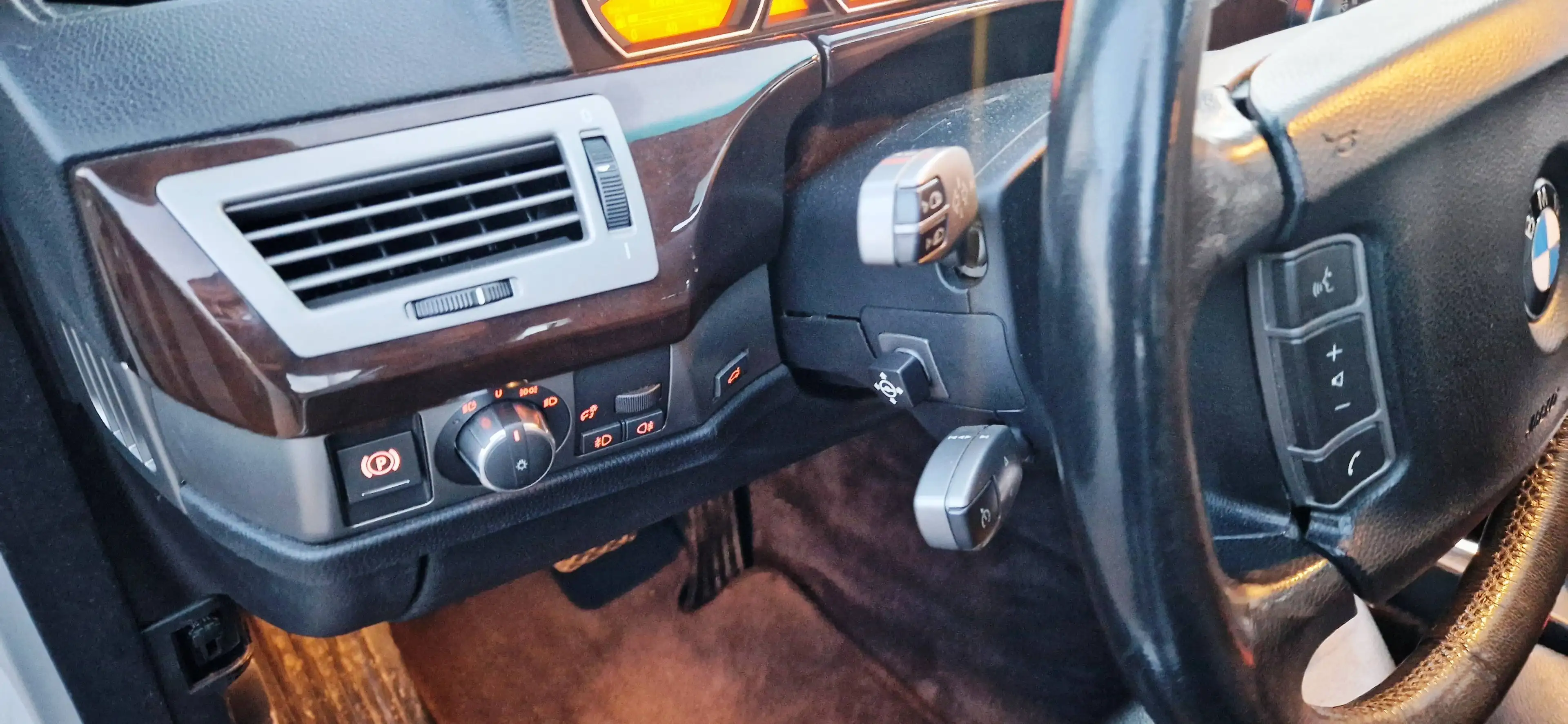 BMW 730 730d/2Hand/Scheckheft/Verkauf nur Gewerbe oder Exp — photo 23