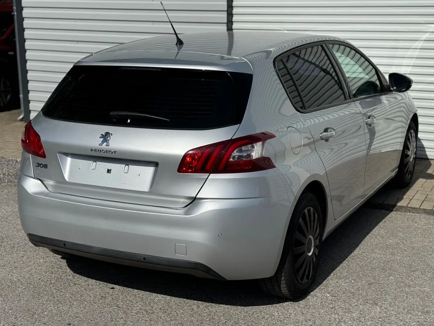 Peugeot 308 1.6 Active-LED-PDC-Klimaaut.-SCHECKHEFT Silber - 2