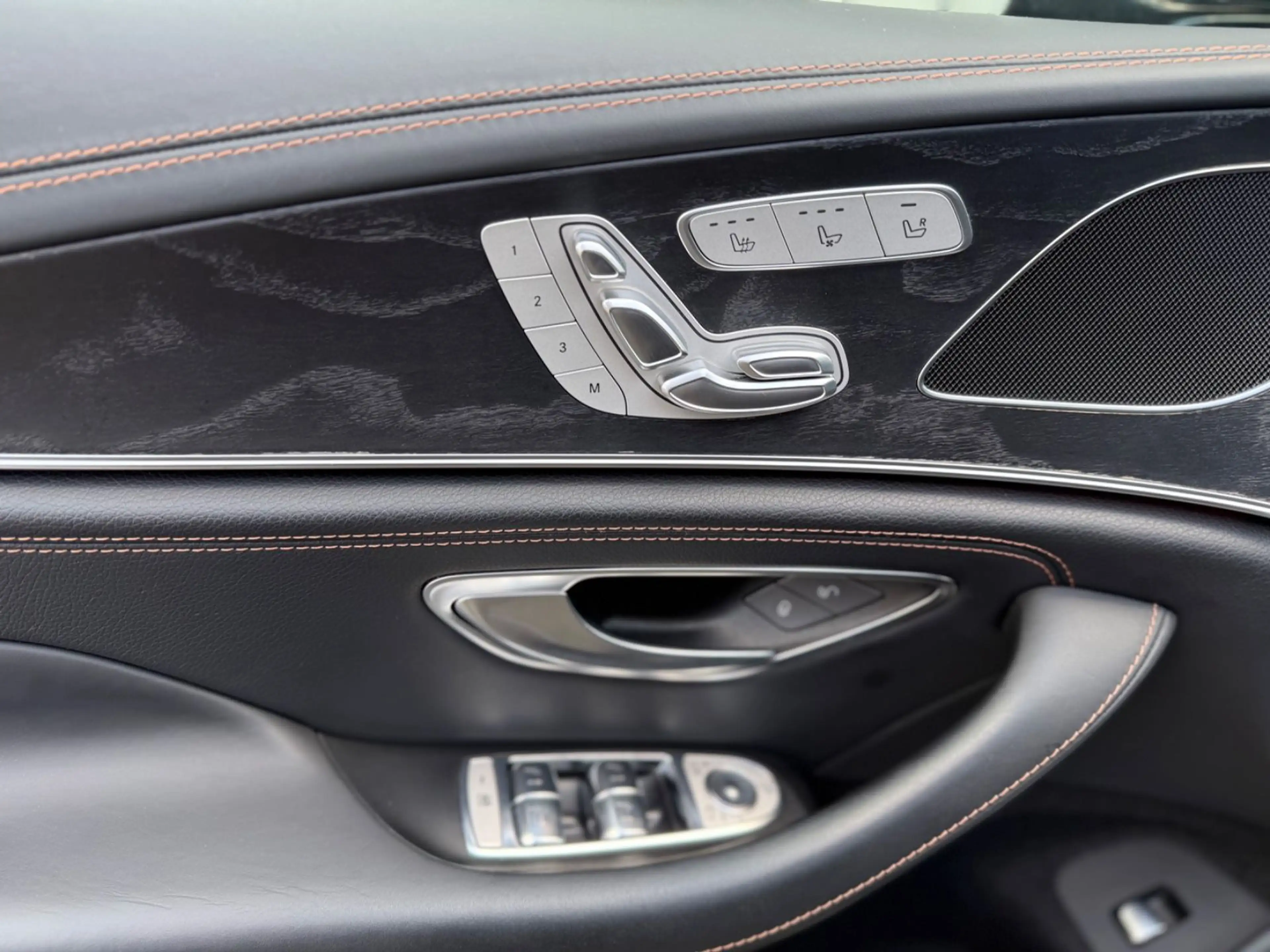 Mercedes-Benz CLS 400 d 4Matic Edition 1 AMG LINE 4 MATIC ACC — photo 13