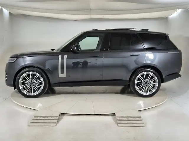 Land Rover Range Rover view 5