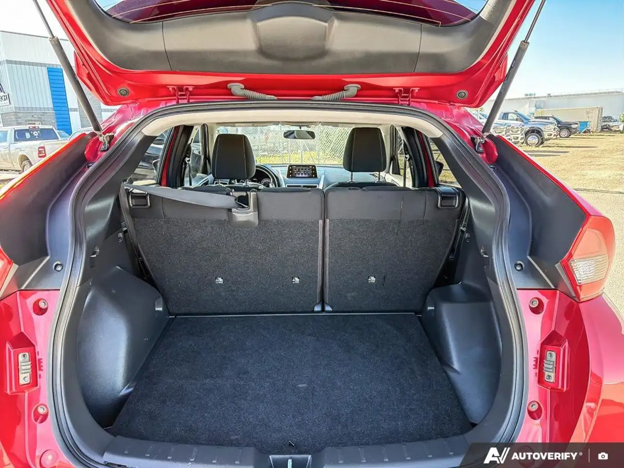 Mitsubishi Eclipse Cross снимка Mitsubishi Eclipse Cross