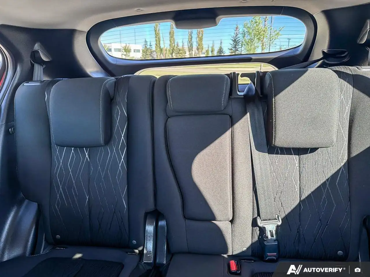 Mitsubishi Eclipse Cross снимка Mitsubishi Eclipse Cross