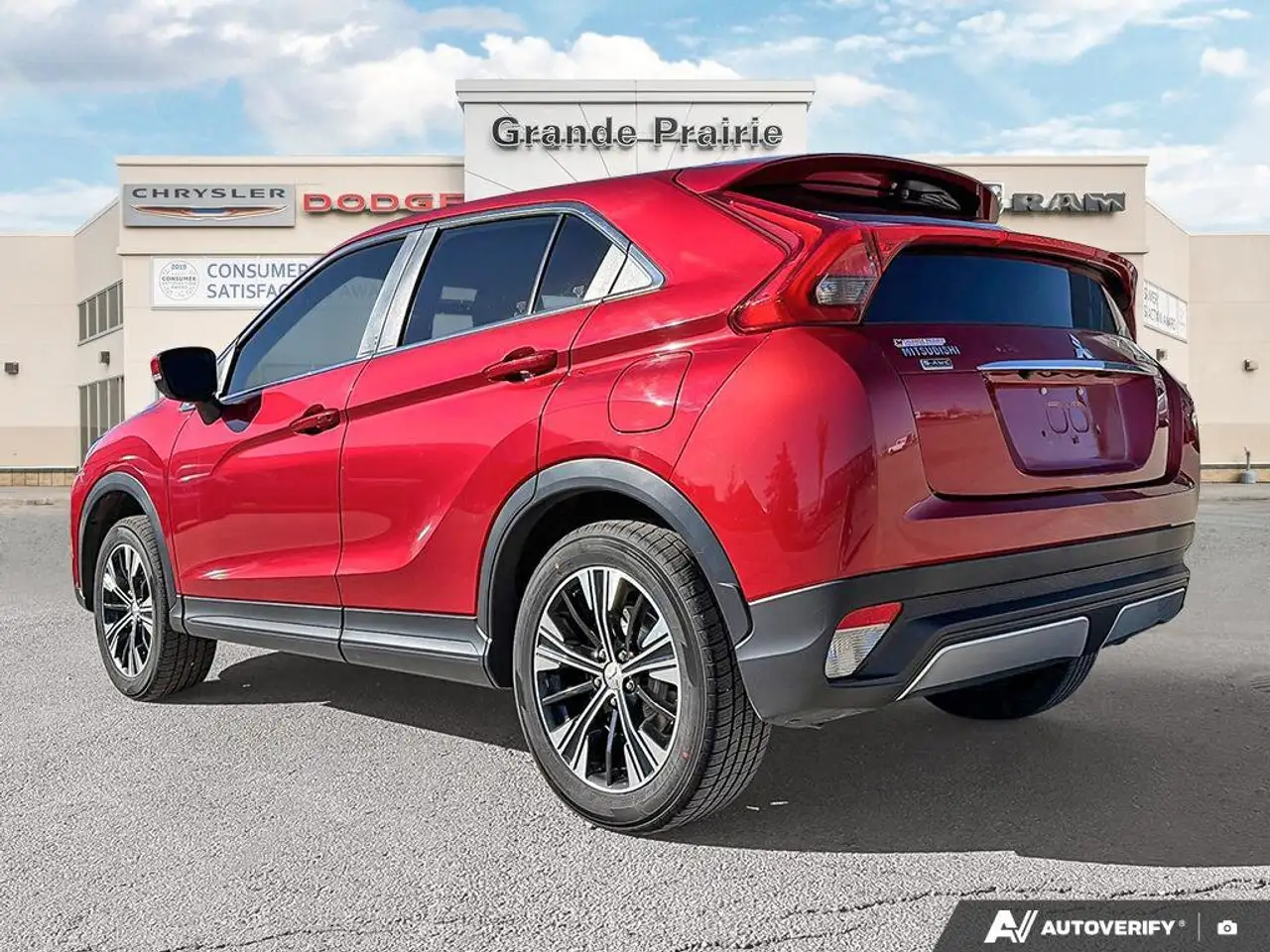 Mitsubishi Eclipse Cross снимка Mitsubishi Eclipse Cross