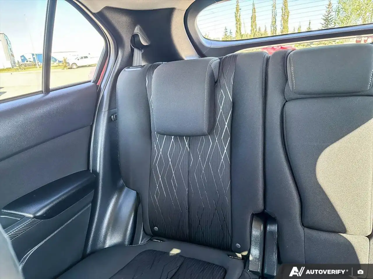 Mitsubishi Eclipse Cross снимка Mitsubishi Eclipse Cross