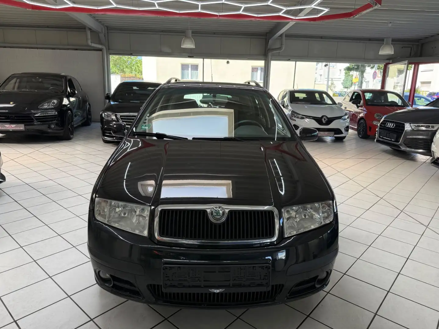 Skoda Fabia Combi Elegance 1.4 KLIMA AHK Noir - 2
