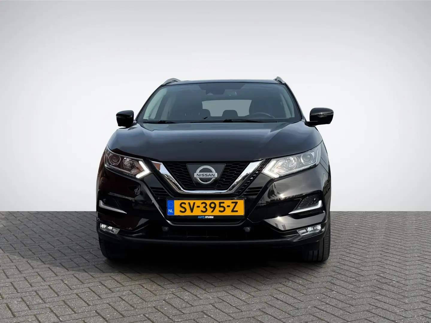 Nissan Qashqai 1.2 N-Connecta Design Pack Schwarz - 2