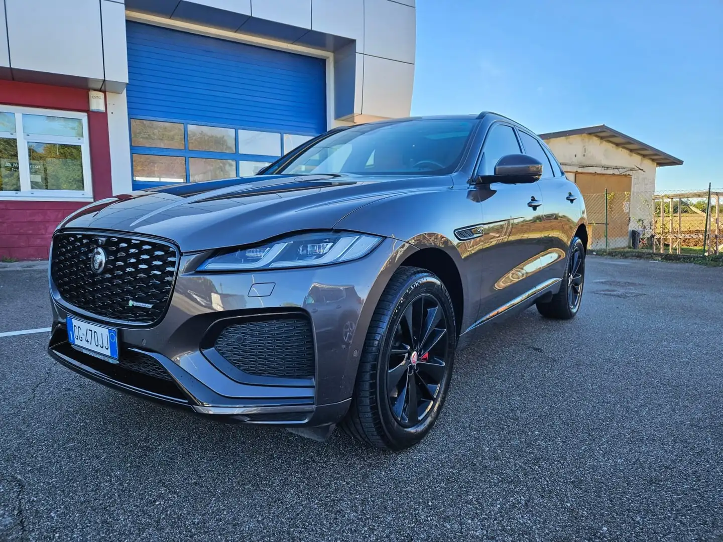 Jaguar F-Pace 2021 2.0d i4 mhev R-Dynamic SE awd 204cv - GG470JJ Grigio - 2