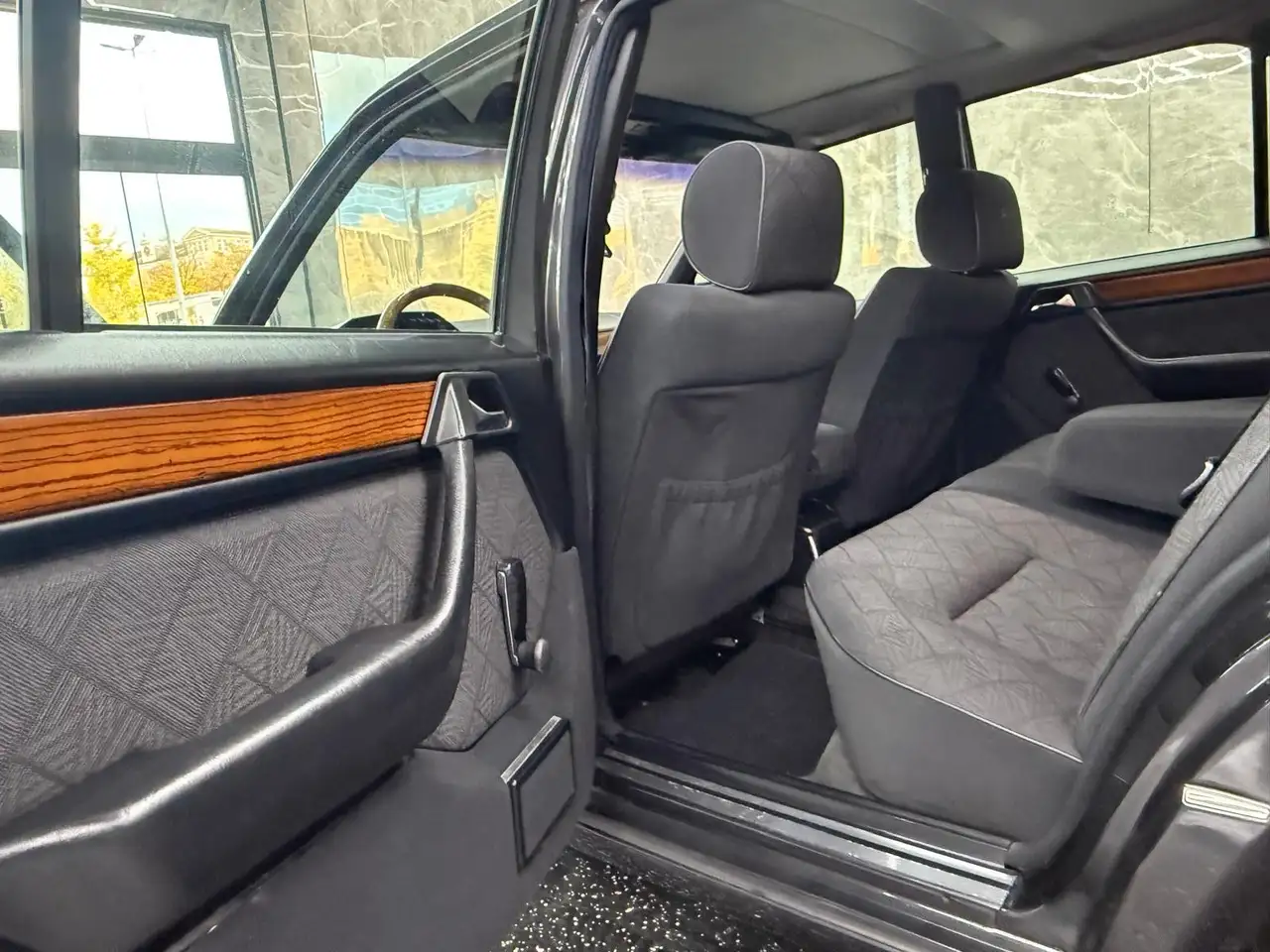 Mercedes-Benz 230 *H-Kennzeichen*, foto 12