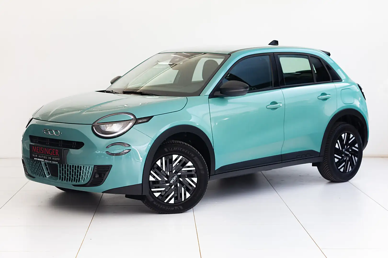Fiat 600 Hybrid mHEV 145 6-Gang eDCT Pop Blau - 1