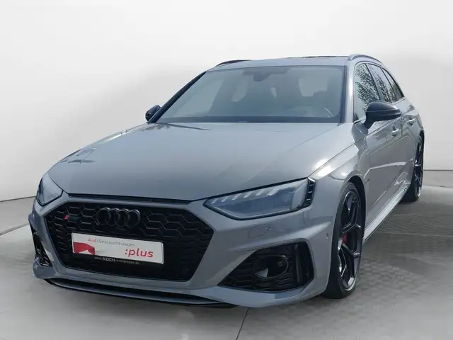 Audi RS4 2.9 TFSI q. S-Tronic competition, Mat