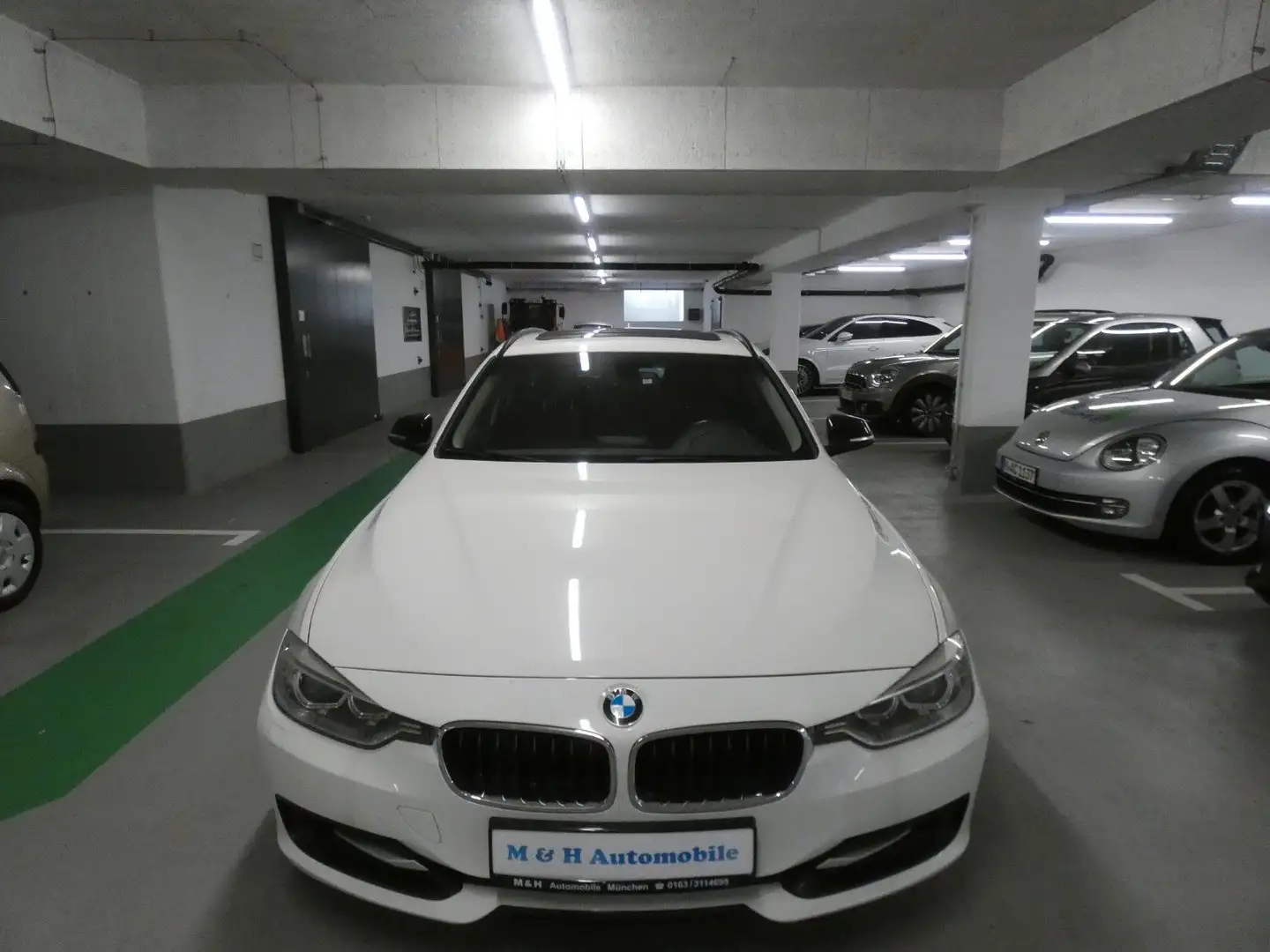 BMW 320 d Sport Line *Navi*Panorama Blanc - 2