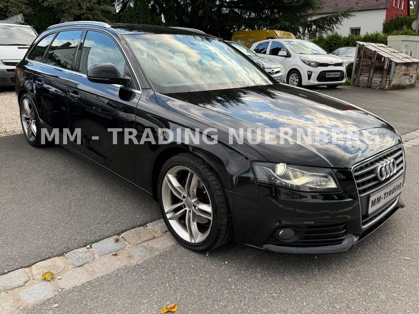 Audi A4 1.8 AVANT 6G-BI-XEN-KLIMAAUTOM.-NAVI-ALU-EU5 Schwarz - 1