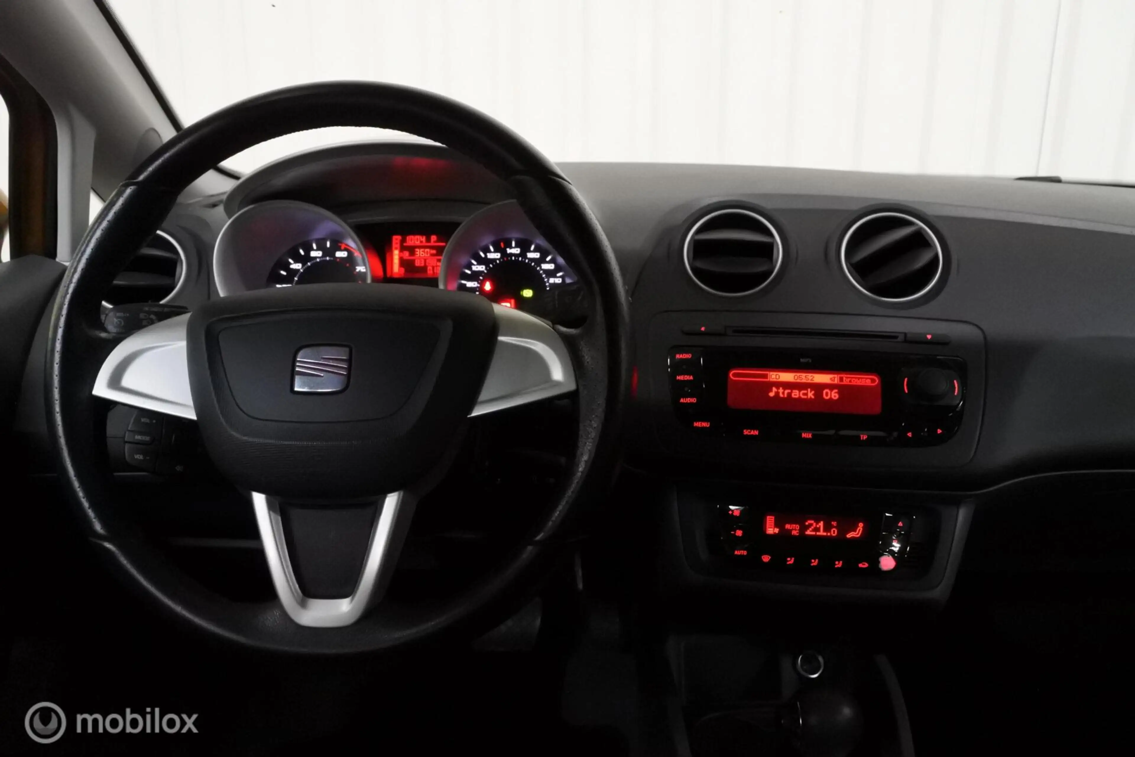 SEAT Ibiza I 1.2 I Automaat I Cruise I Parkeerhulp I Airco — photo 10