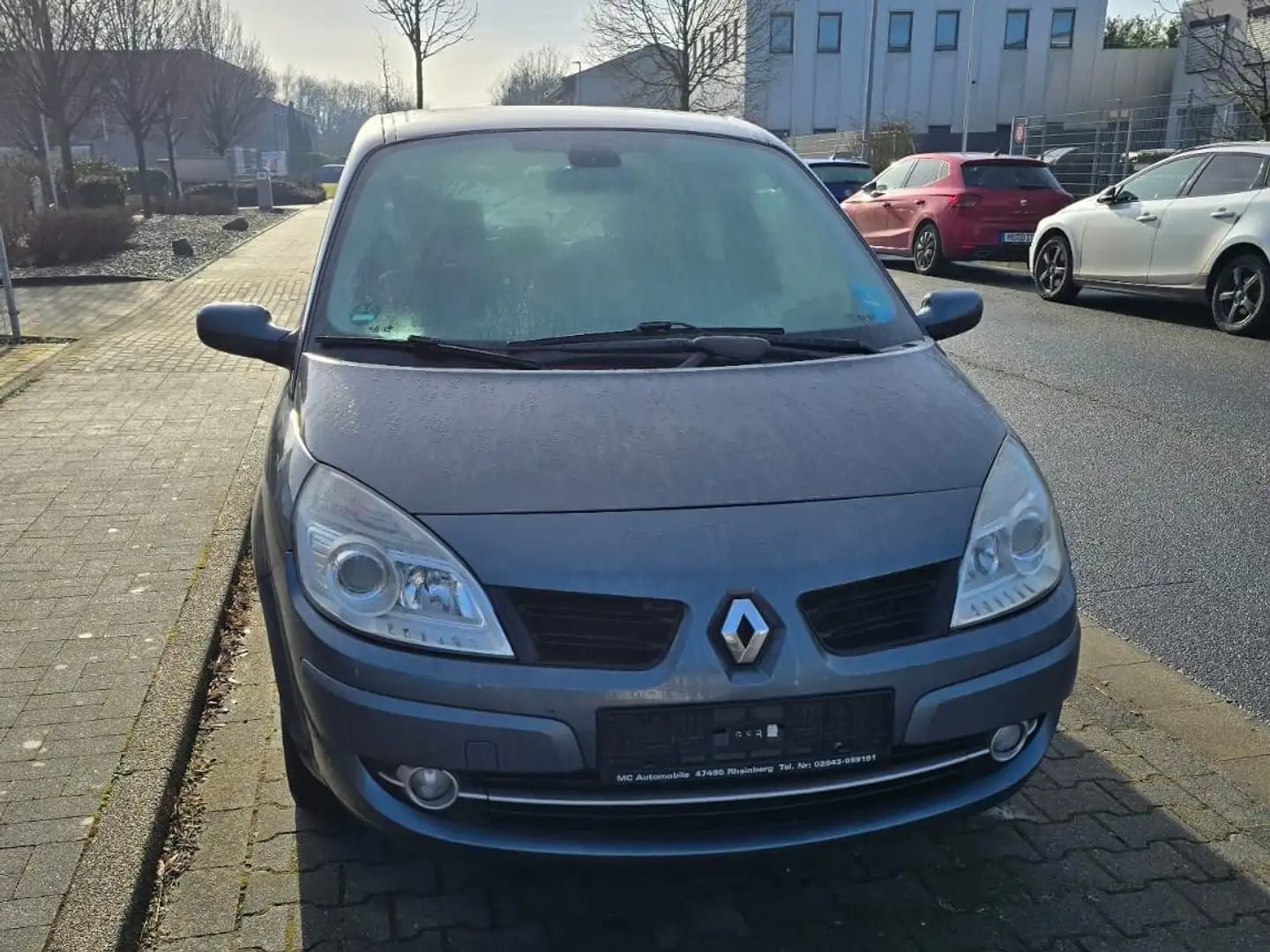 Renault Scenic Scenic 1.9 dCi FAP Exception Blau - 2