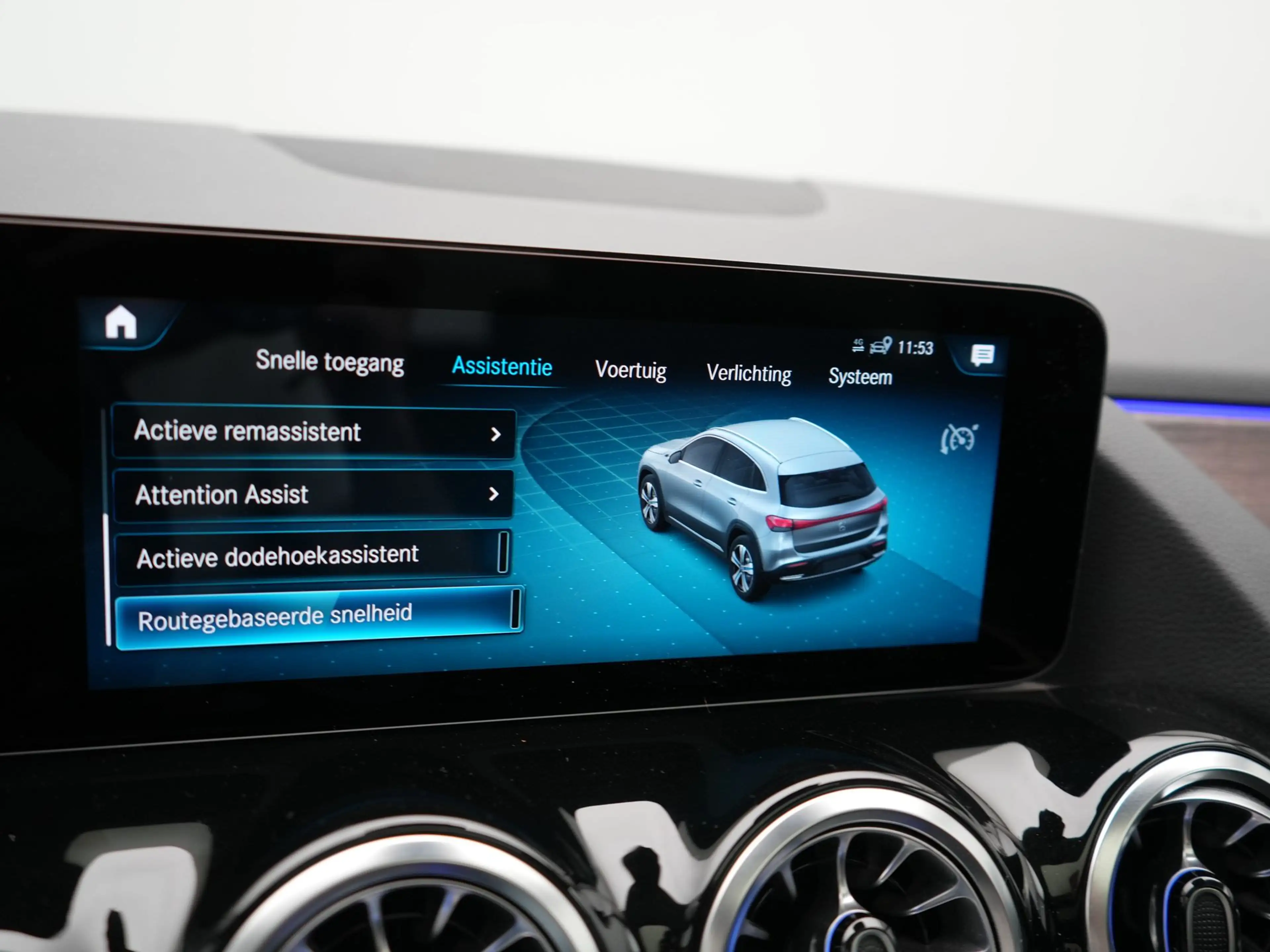 Mercedes-Benz EQA 350 4MATIC Luxury Line 69,7 kWh 292pk Dealer O.H. | Pa — photo 30