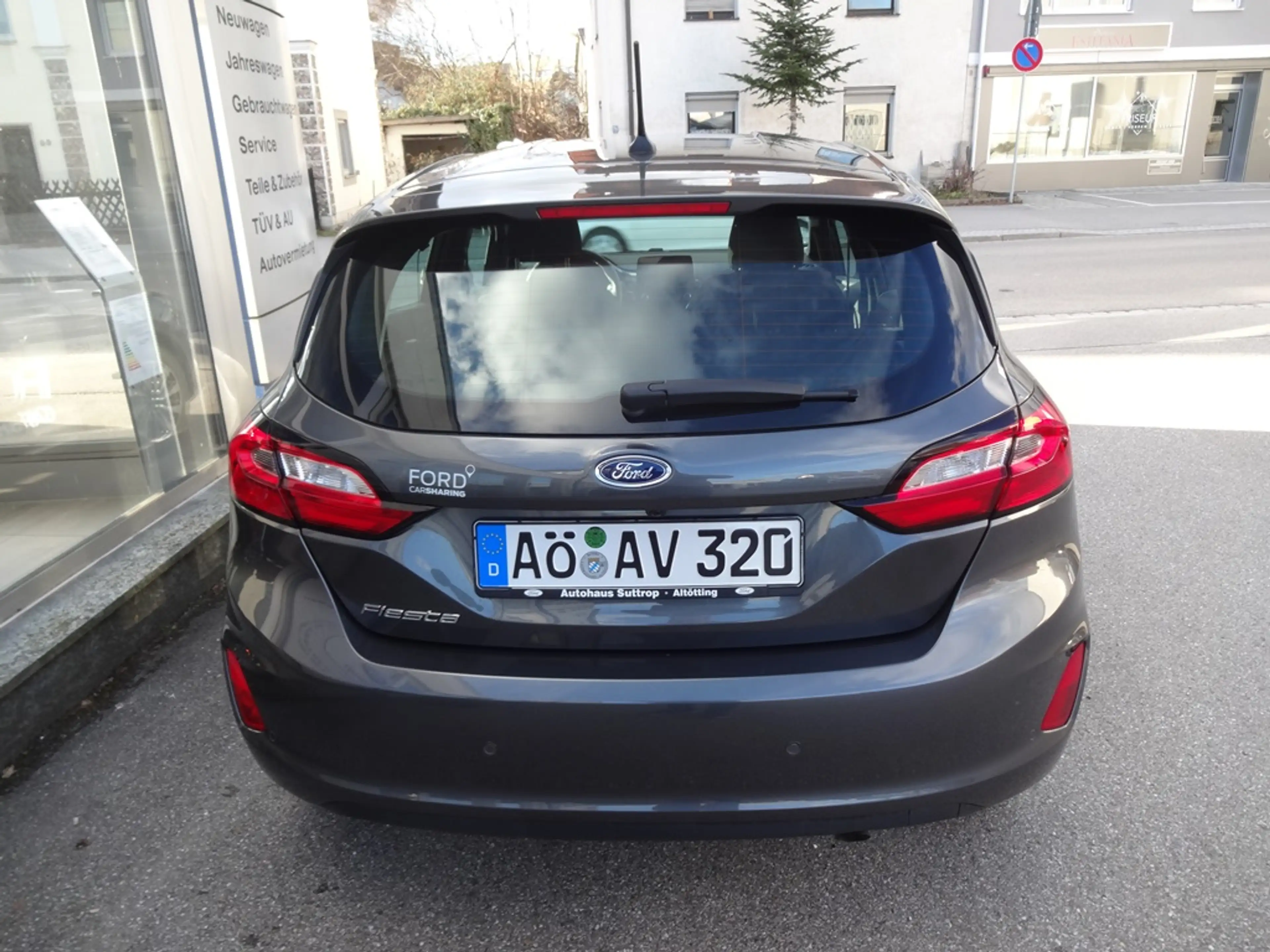 Ford Fiesta Titanium — photo 6