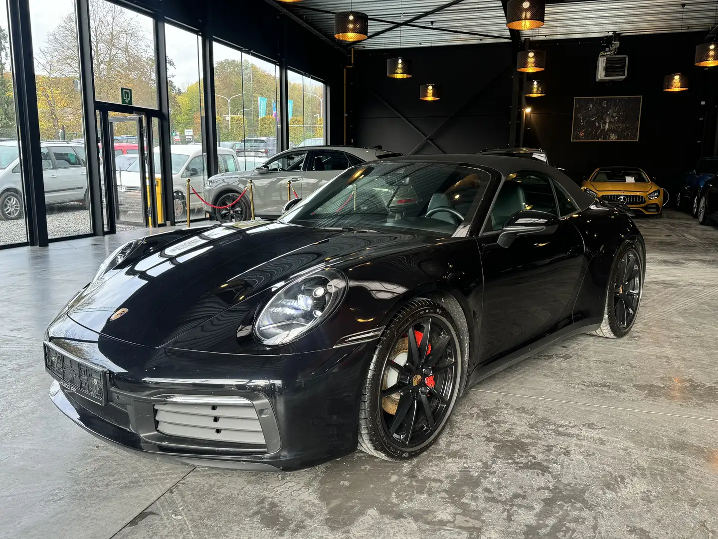 Porsche 911 (992) Carrera Cabriolet 3.0 Turbo PDK (EU6d-TEMP) Noir - 2