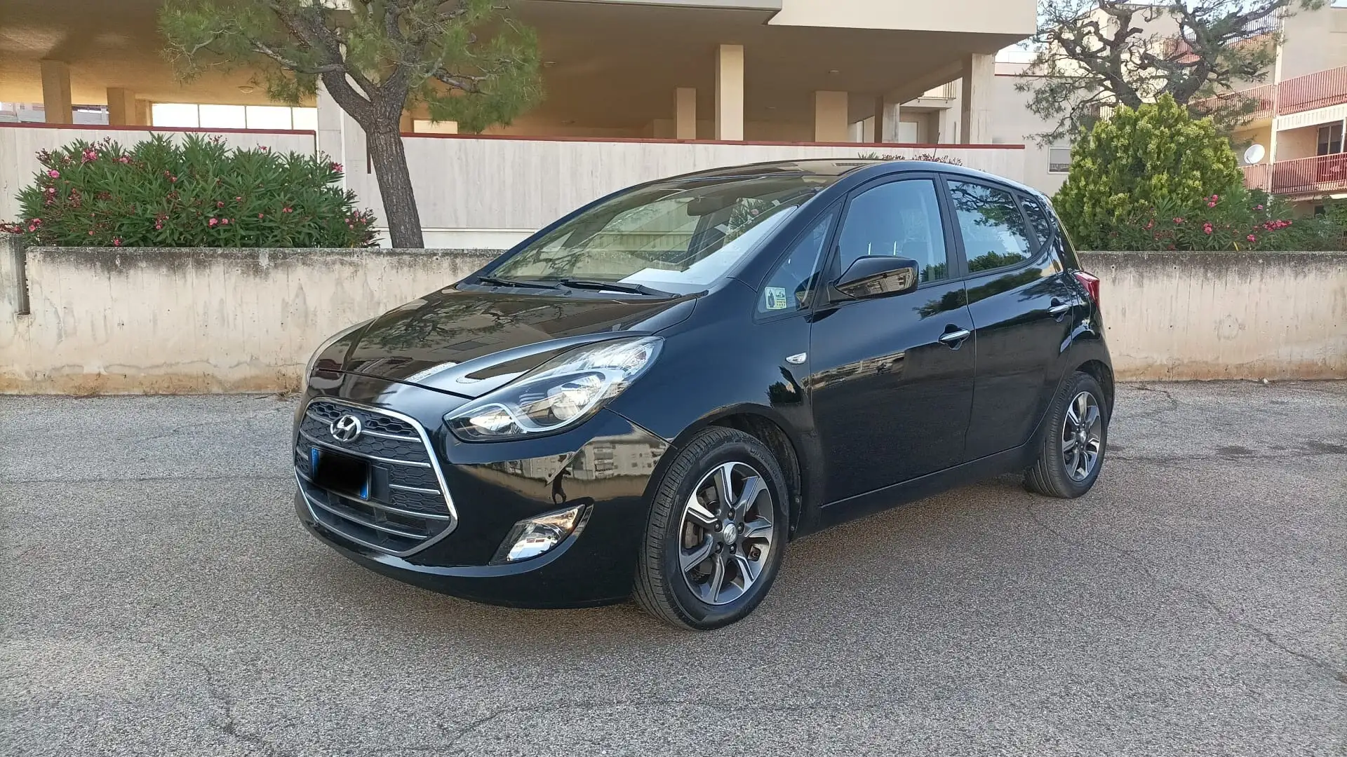 Hyundai iX20 1.4 CRDI 90 CV Comfort Nero - 1