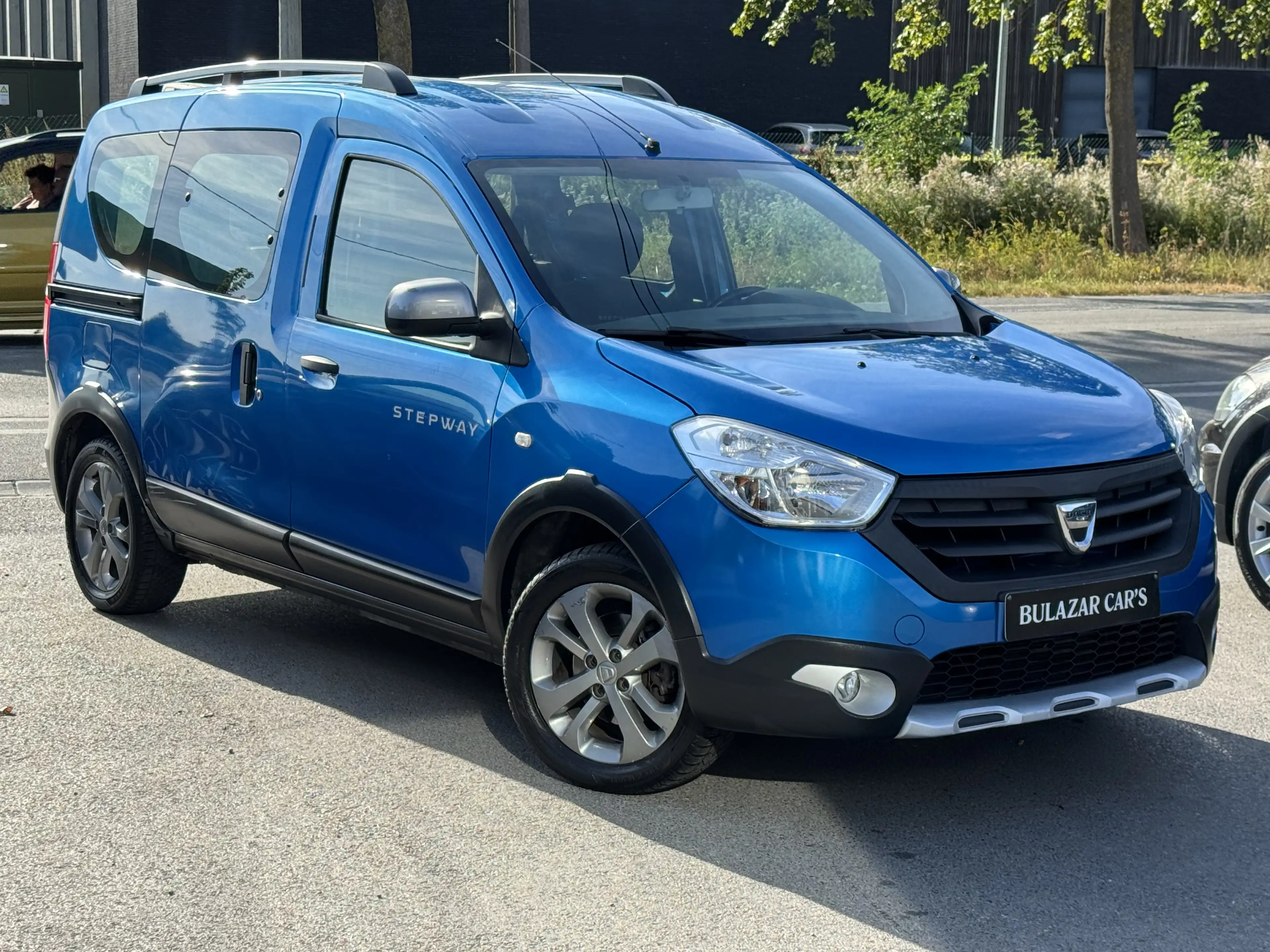 Dacia Dokker Dokker Stepway 1.2 TCe Stepway*1 ERMAIN*NAVI*CARNET*GARANTIE — photo 3