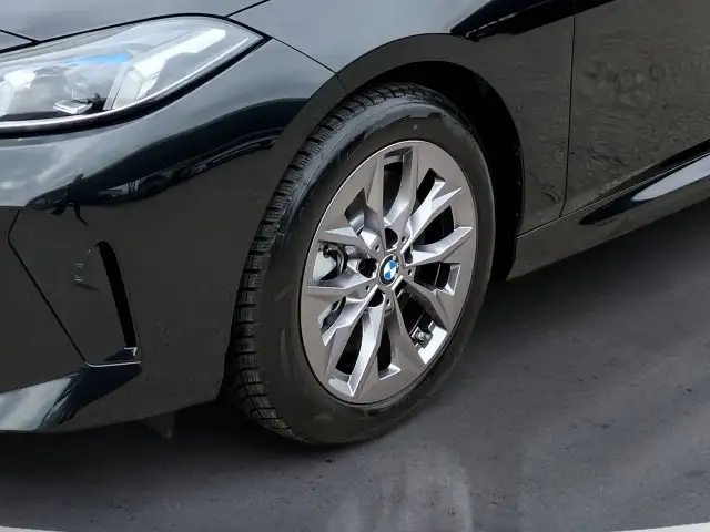 BMW M2 BMW 223 xDrive Gran Coupe Ansicht 8