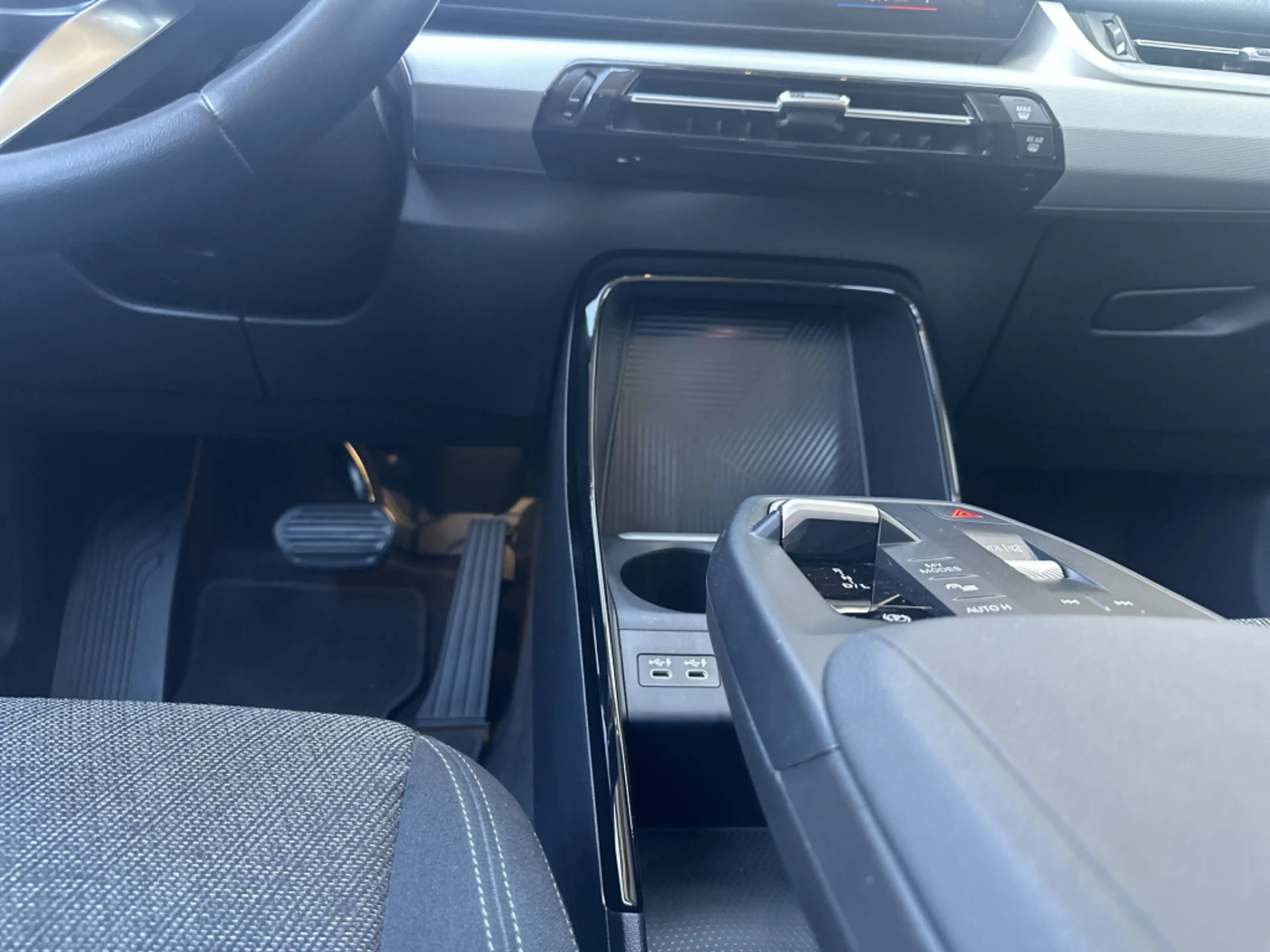 BMW 225 225e xDrive Active Tourer Aut. AHK* SHZ* — photo 15