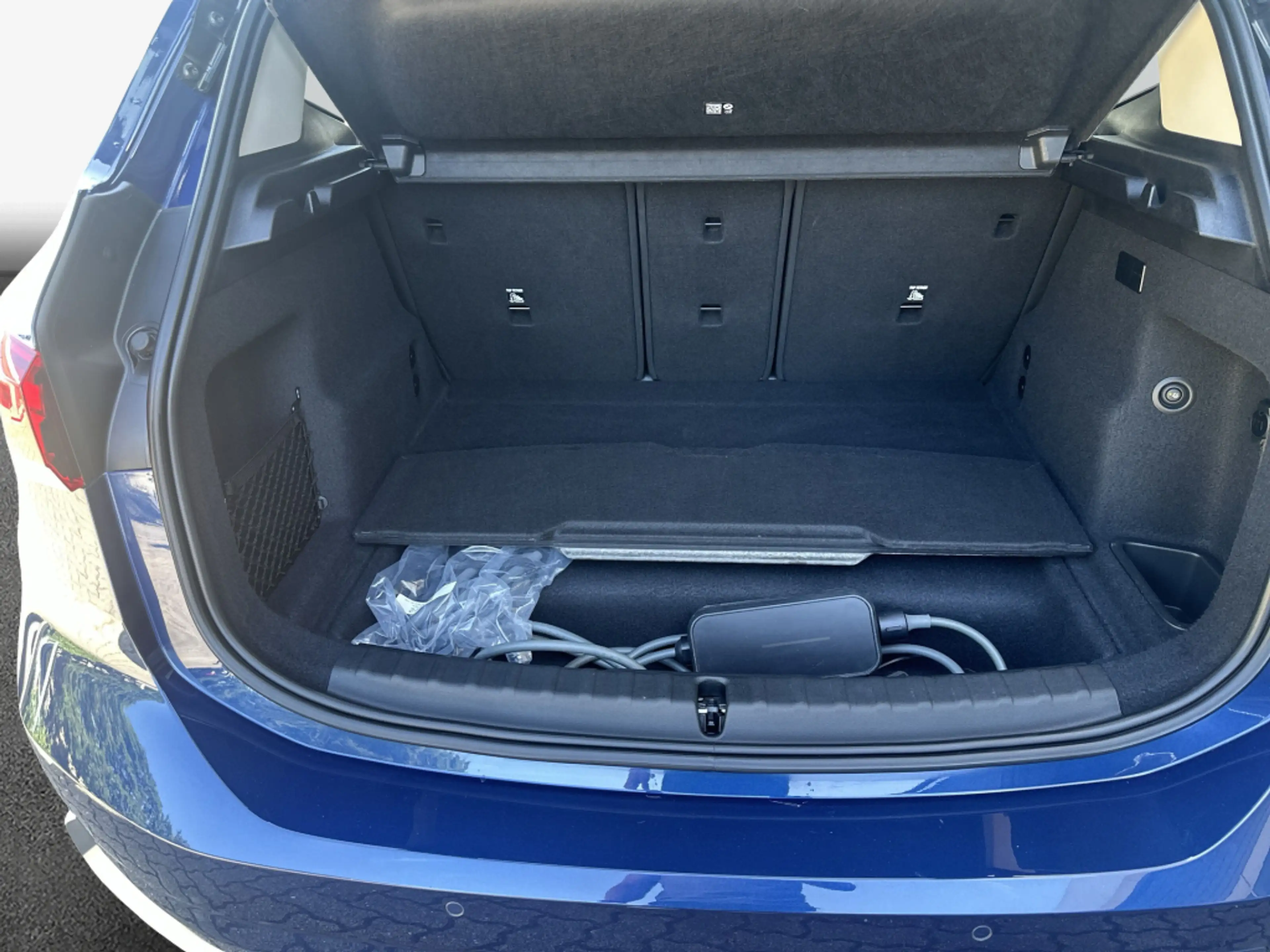 BMW 225 225e xDrive Active Tourer Aut. AHK* SHZ* — photo 9
