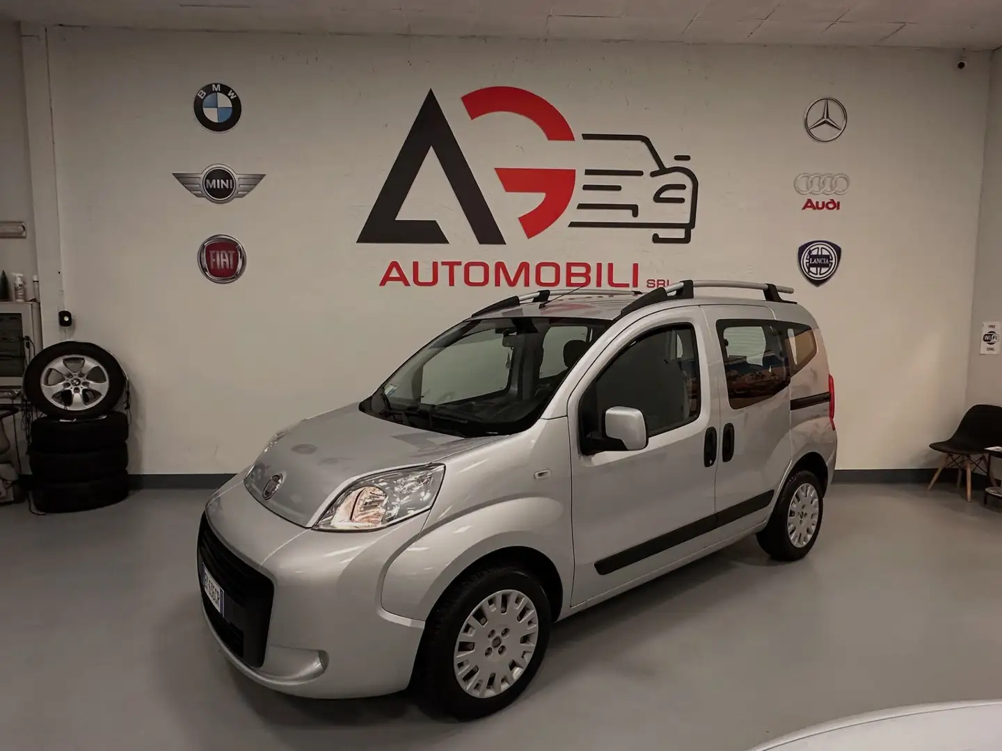 Fiat Qubo Qubo 1.3 mjt 16v Trekking E5 Zilver - 1