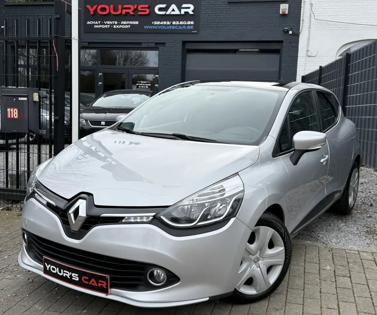 Renault Clio 0.9 TCe  Euro 6b - Toit Panoramique - Airco - Gps Gris - 1