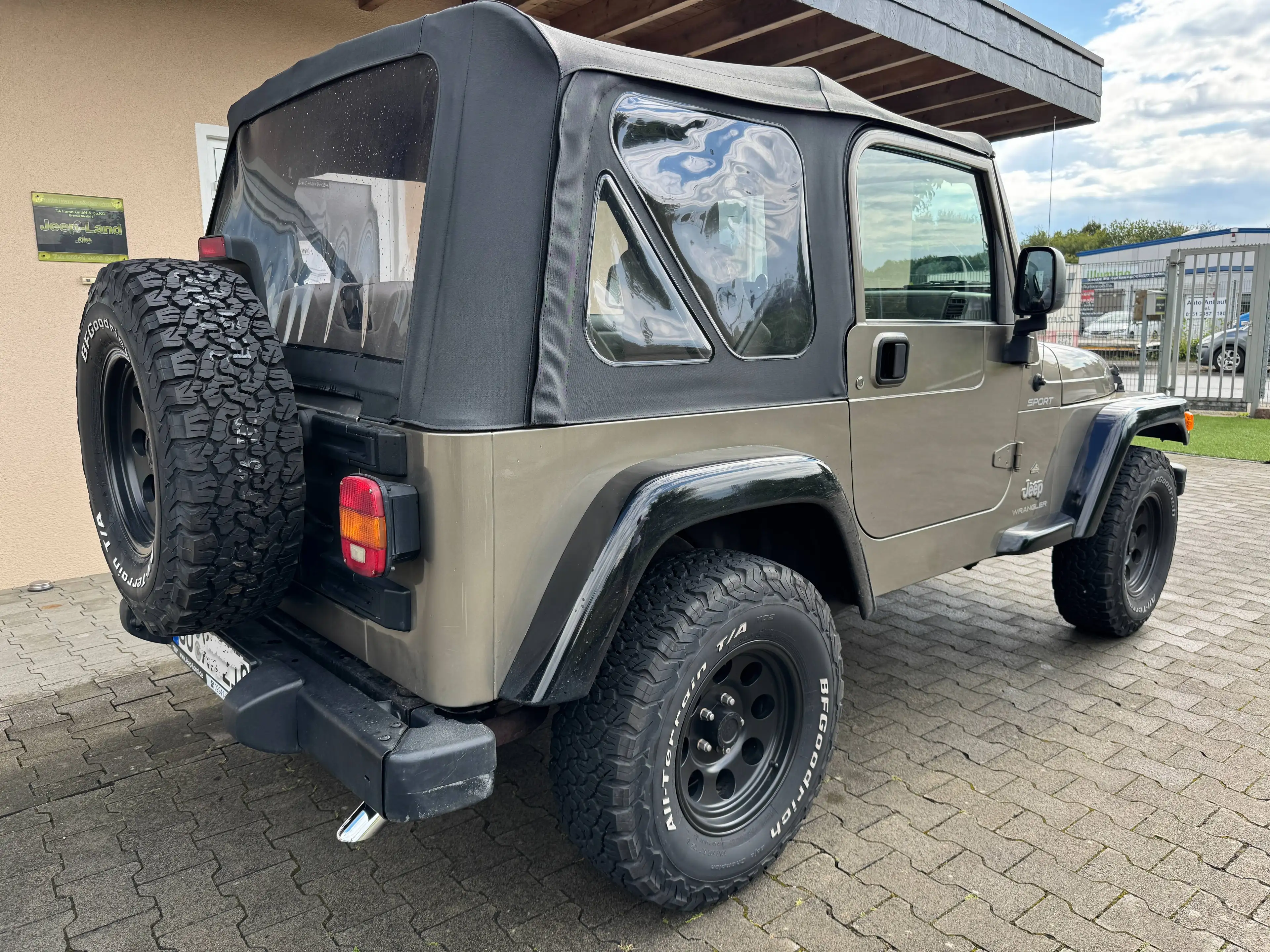 Jeep Wrangler 2.4 Liter,6.Gang ,ABS,Tempomat, Klimaanlage — photo 5