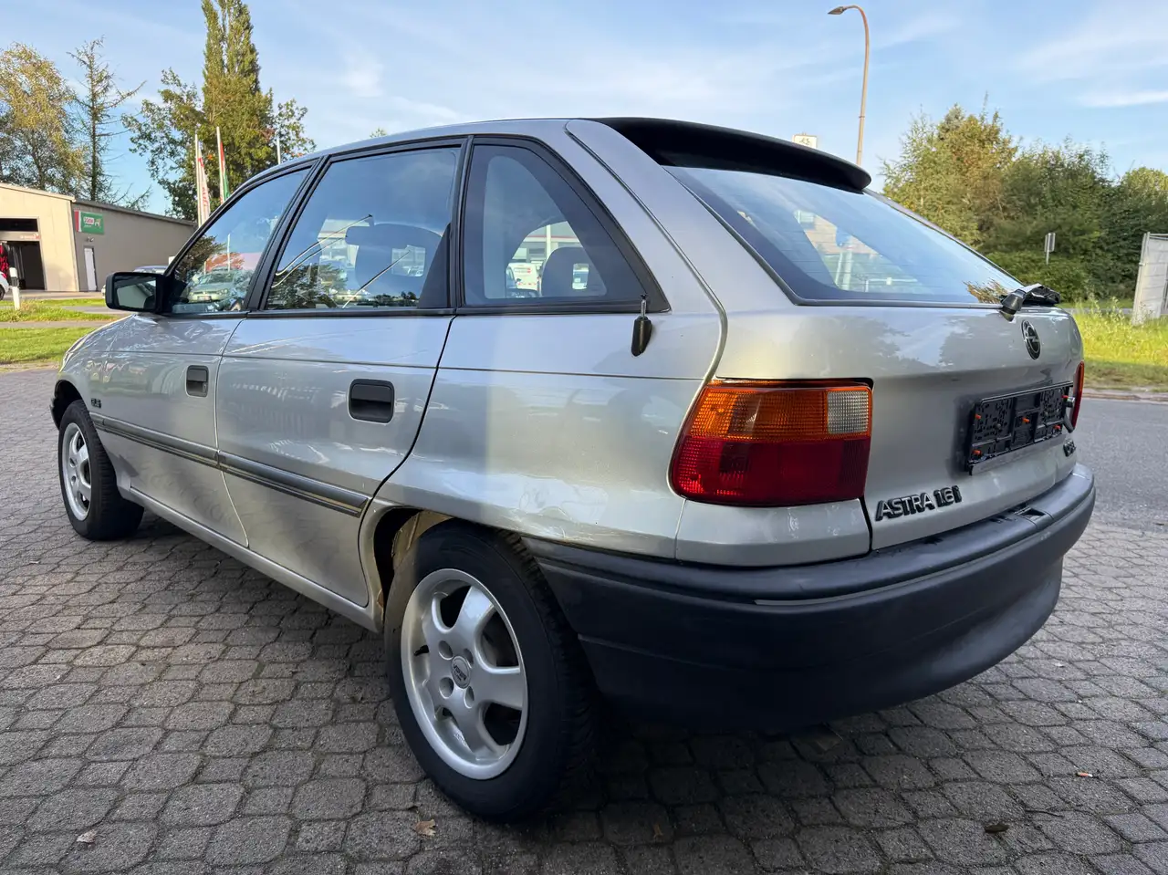 Opel Astra F 1.6 GLS *HU 2/2028*nur 106 TKM*SD*ZV*, foto 8