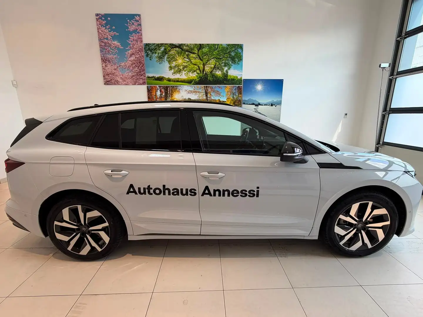 Skoda Enyaq 85 Sportline Weiß - 2