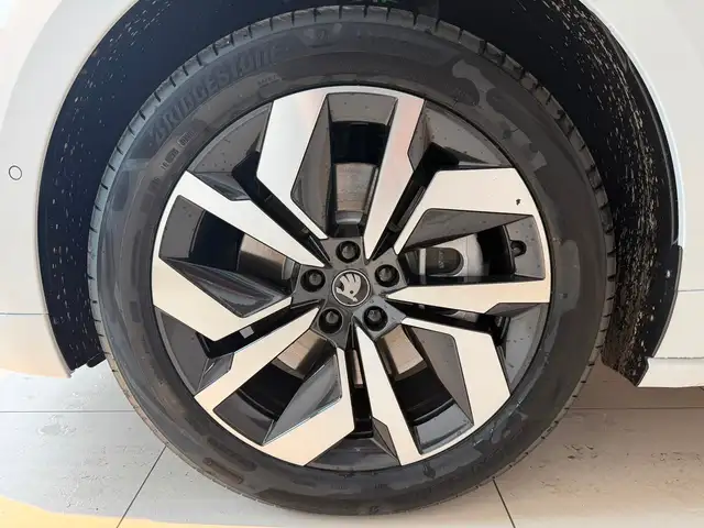 Skoda Enyaq 85 Sportline Ansicht 7