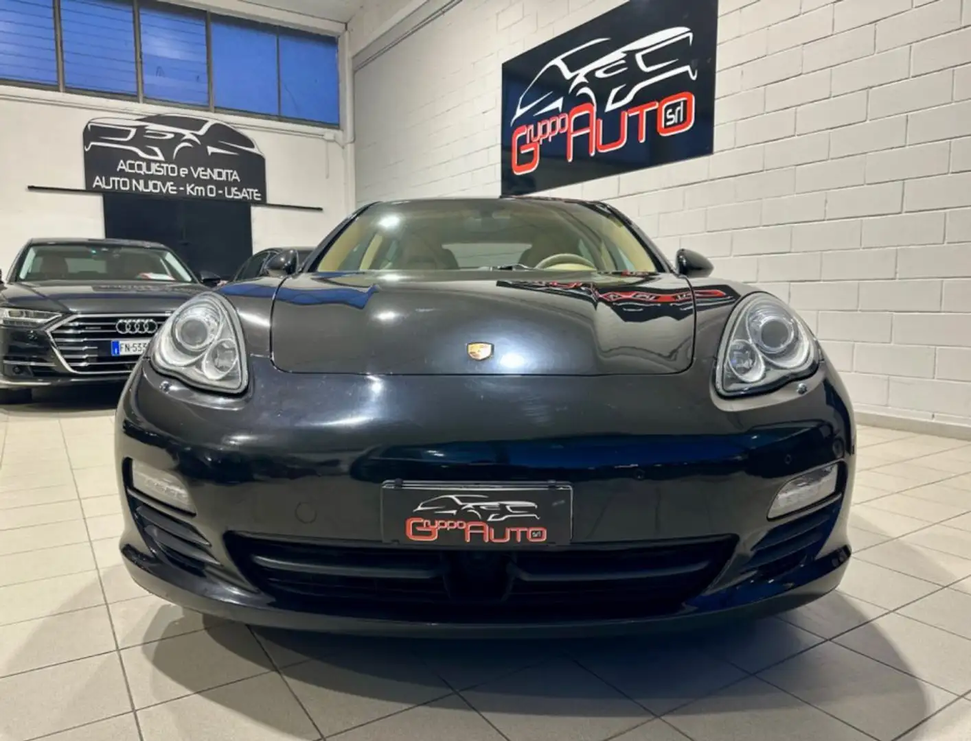 Porsche Panamera 3.0 Diesel *TETTO*SPORT CHRONO*ACC* Negru - 2
