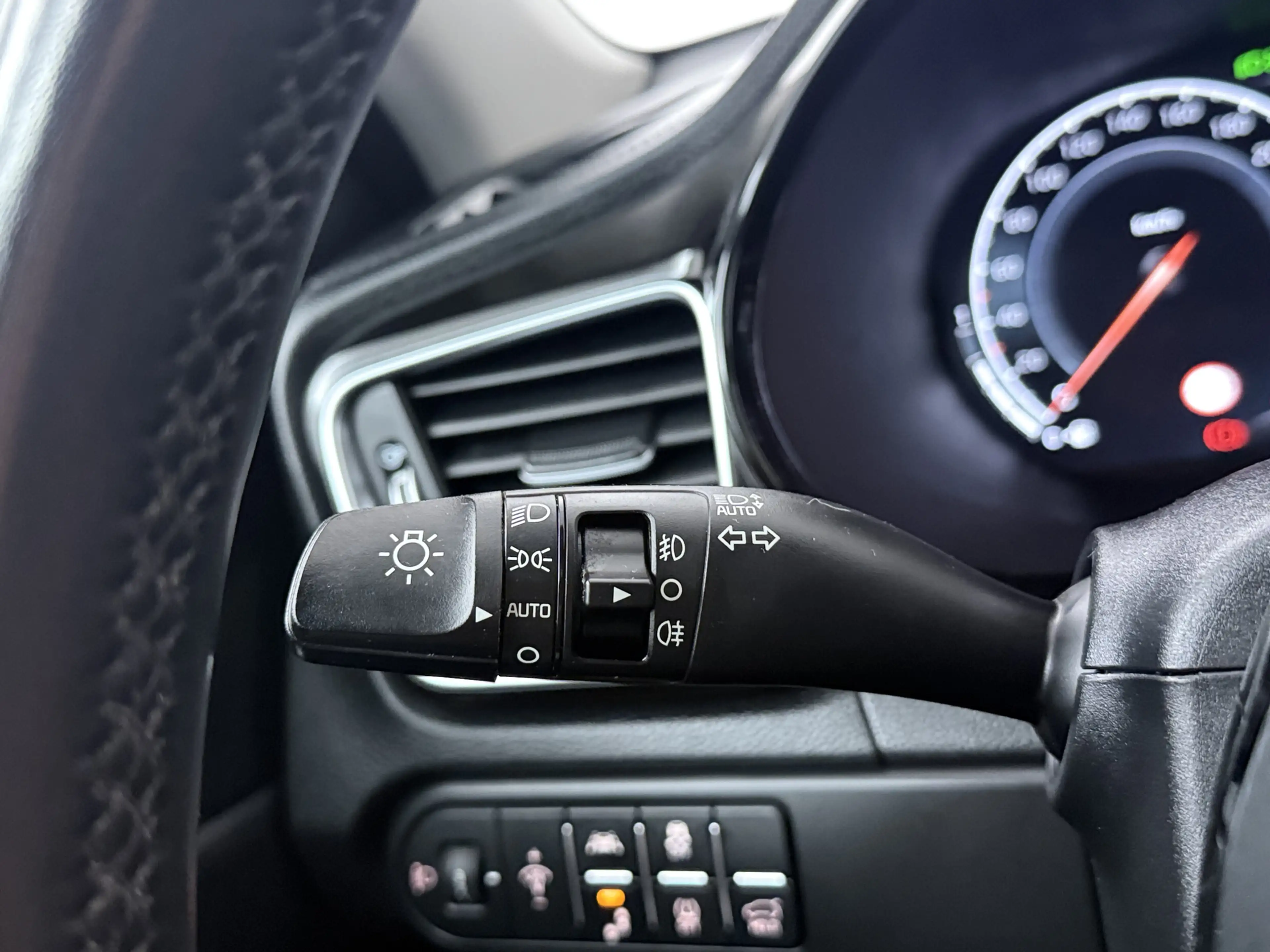 Kia XCeed 1.4 T-GDi ExecutiveLine | Panoramadak | JBL | Stoe — photo 8
