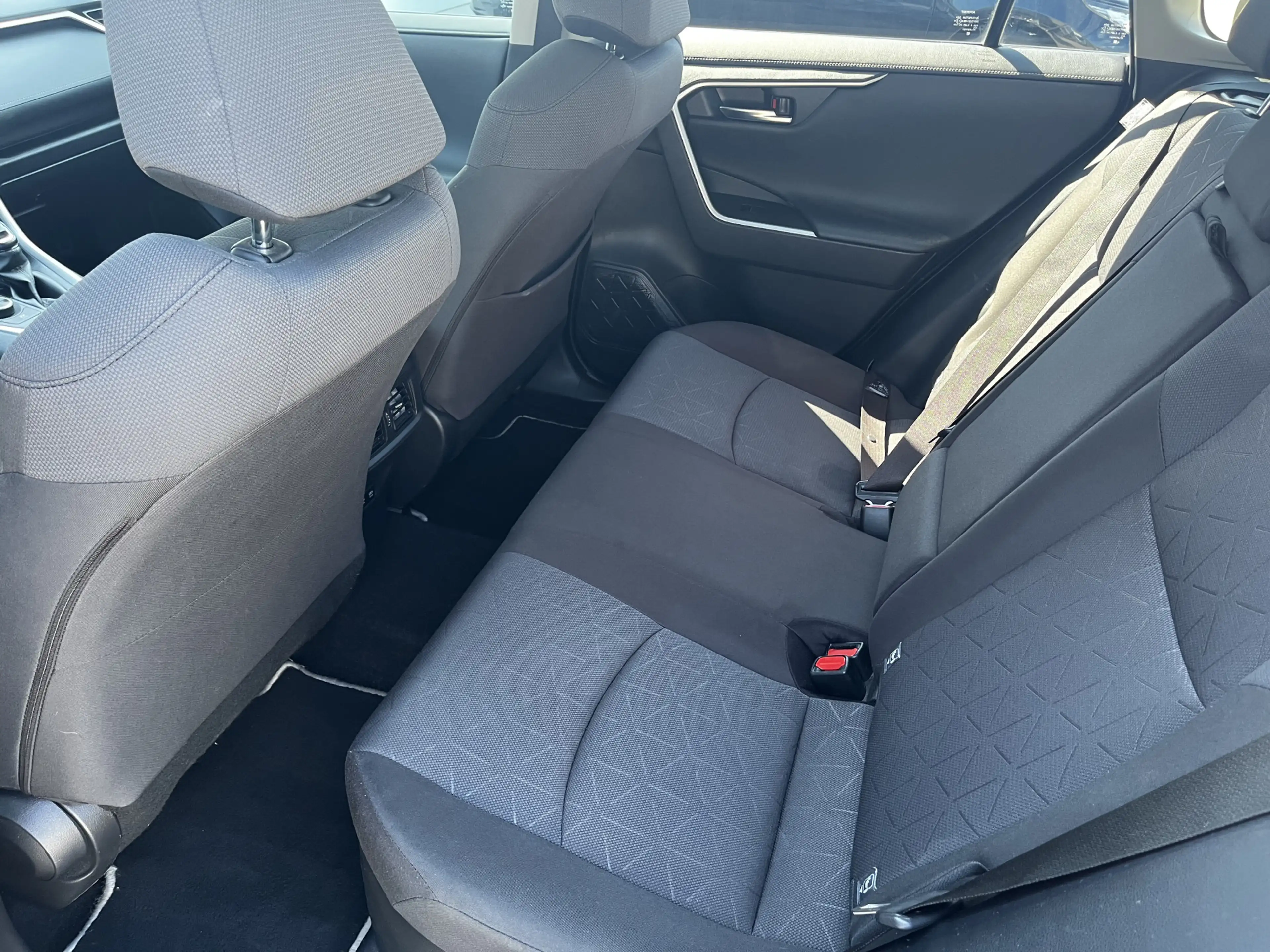 Toyota RAV 4 2.5 Hybrid AWD Dynamic Apple Carplay Android auto — photo 8