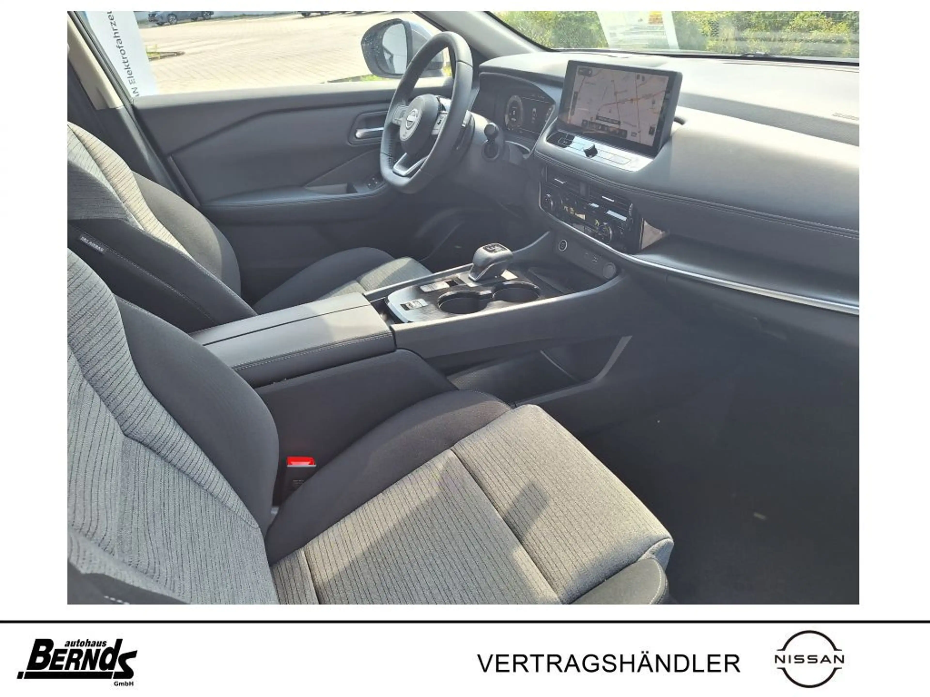 Nissan X-Trail 1.5 VC-T Mild-Hybrid Xtronic Acenta FAMILY&NAVI — photo 9