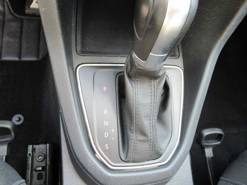 Volkswagen Caddy TSI 1.4 — photo 12