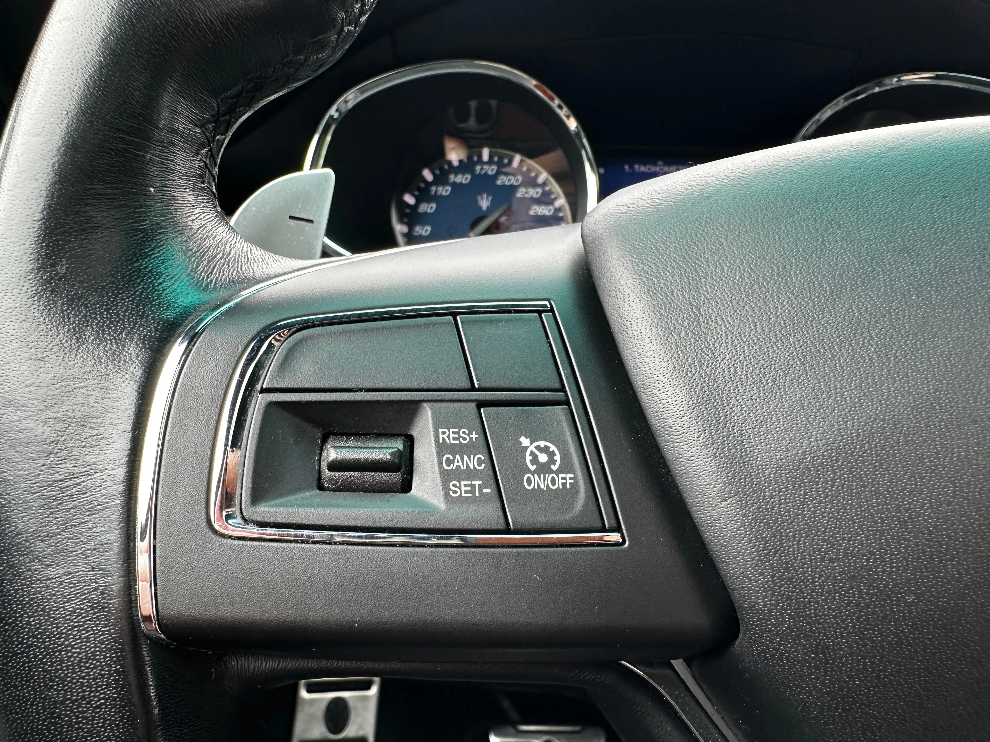 Maserati Quattroporte GTS 3.8 V8 / Top Gepflegt / DE-Auto / Top Historie — photo 21