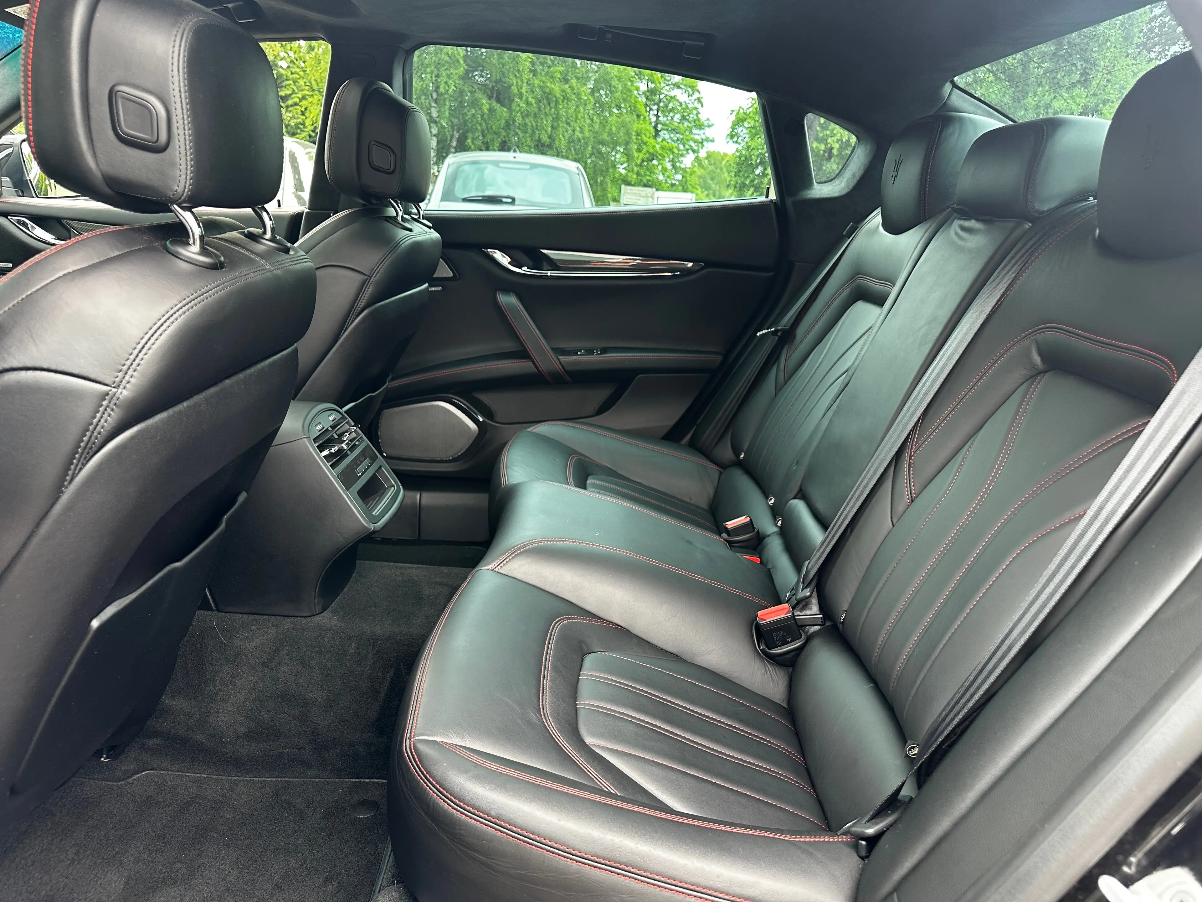 Maserati Quattroporte GTS 3.8 V8 / Top Gepflegt / DE-Auto / Top Historie — photo 10