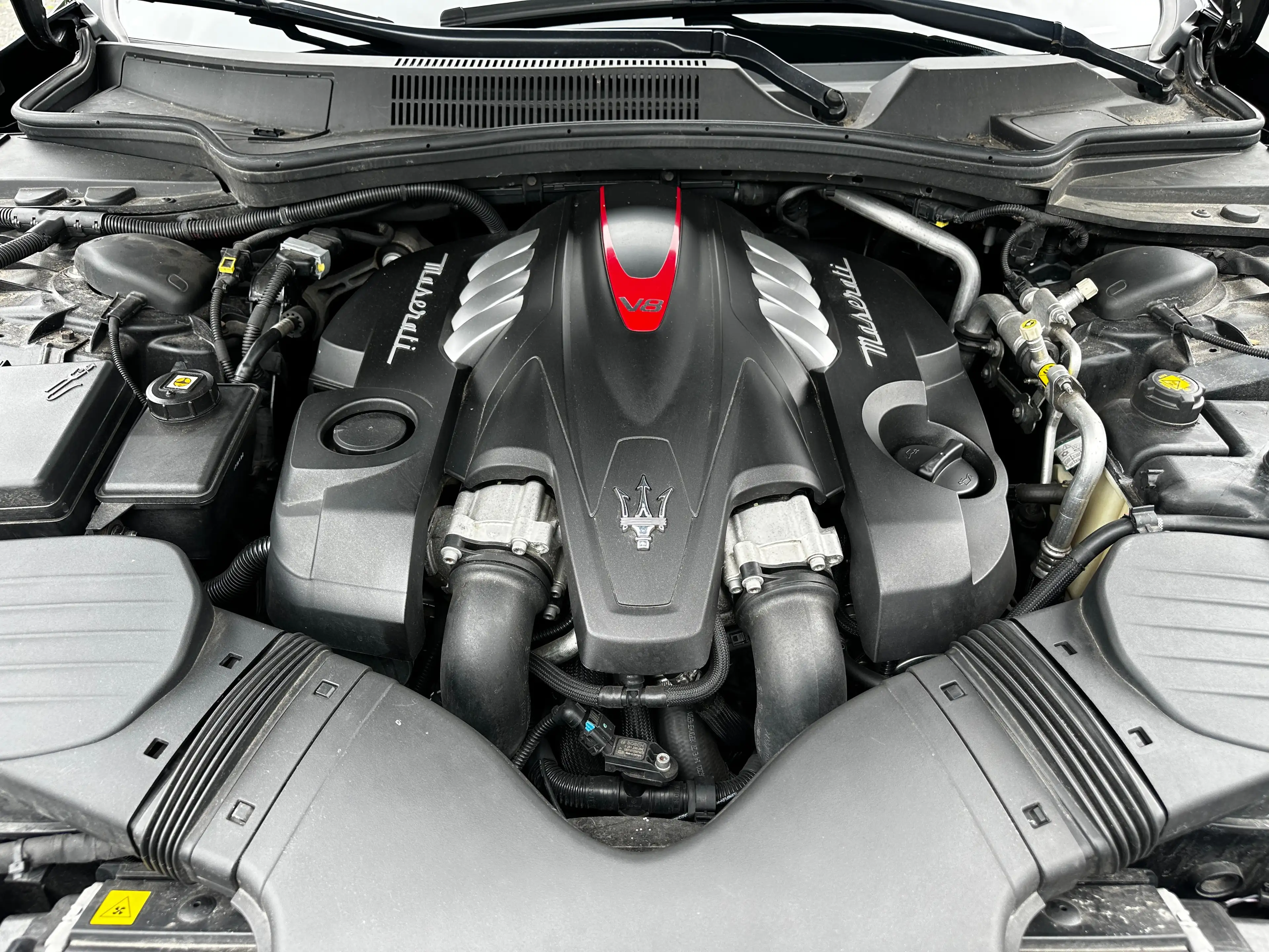 Maserati Quattroporte GTS 3.8 V8 / Top Gepflegt / DE-Auto / Top Historie — photo 16