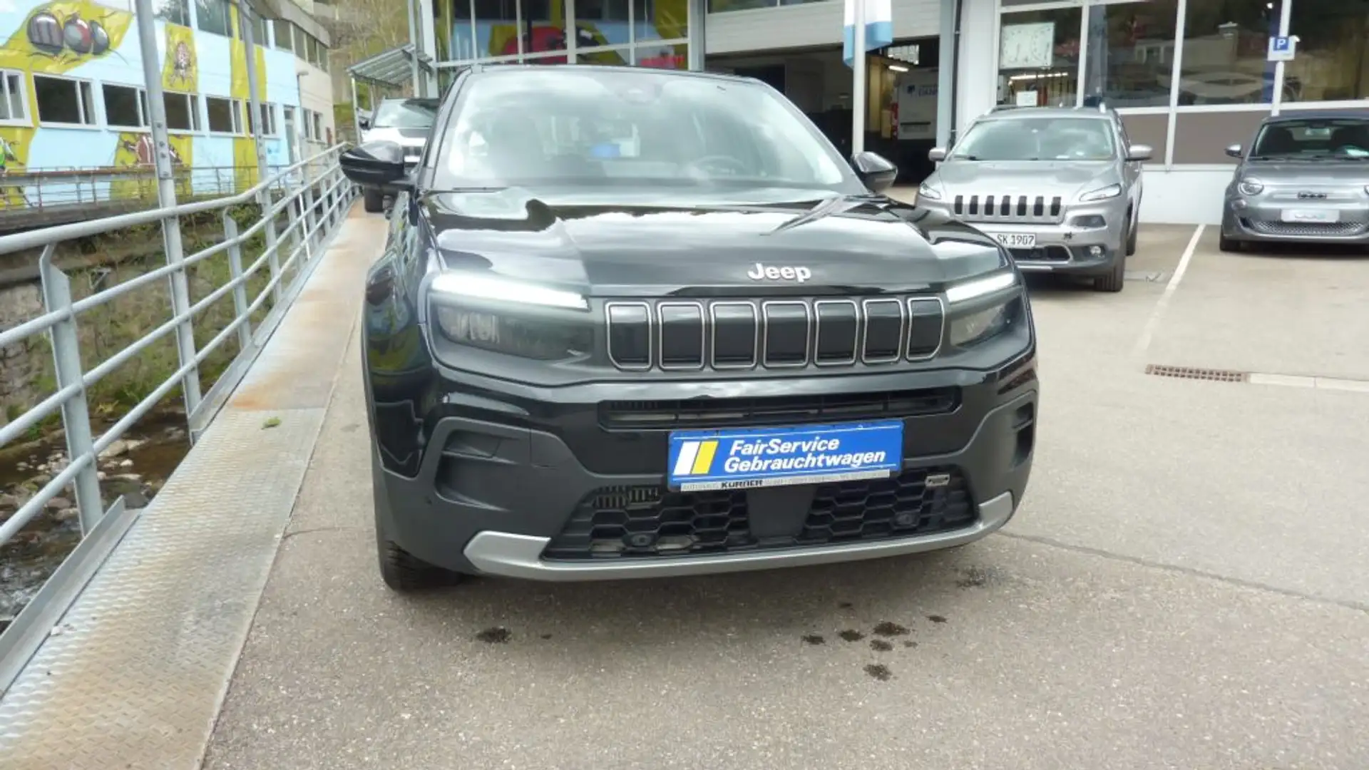 Jeep Avenger 1.2 e-Hybrid Altitude Negro - 2